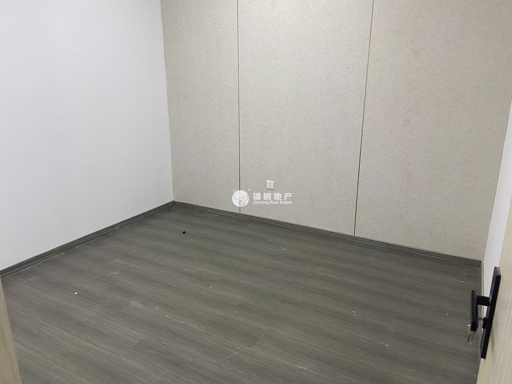 不夜城金岸610创意园122平米写字楼出租