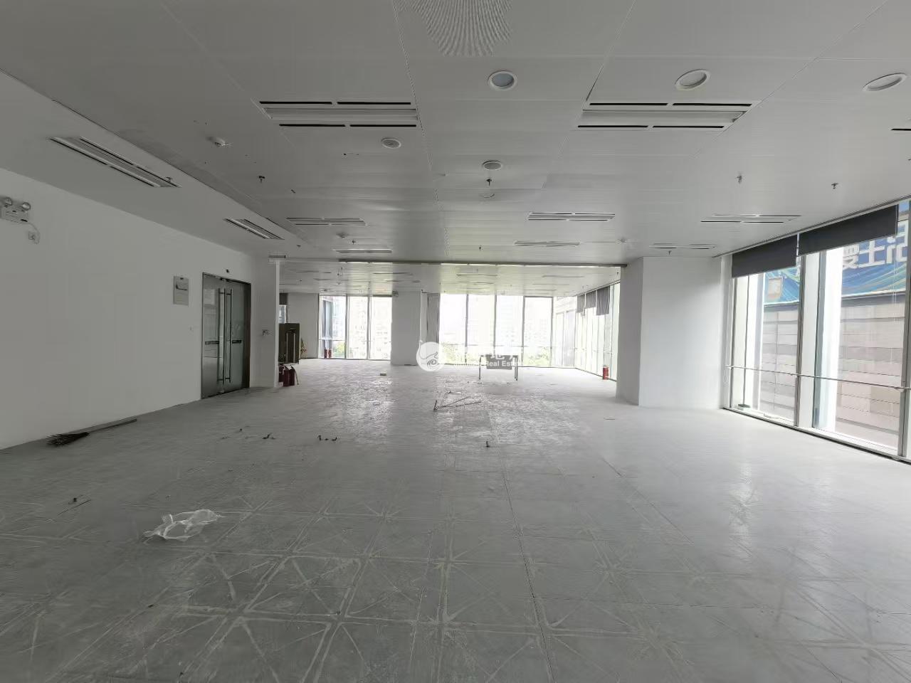 古北艺丰中心700平米写字楼出租