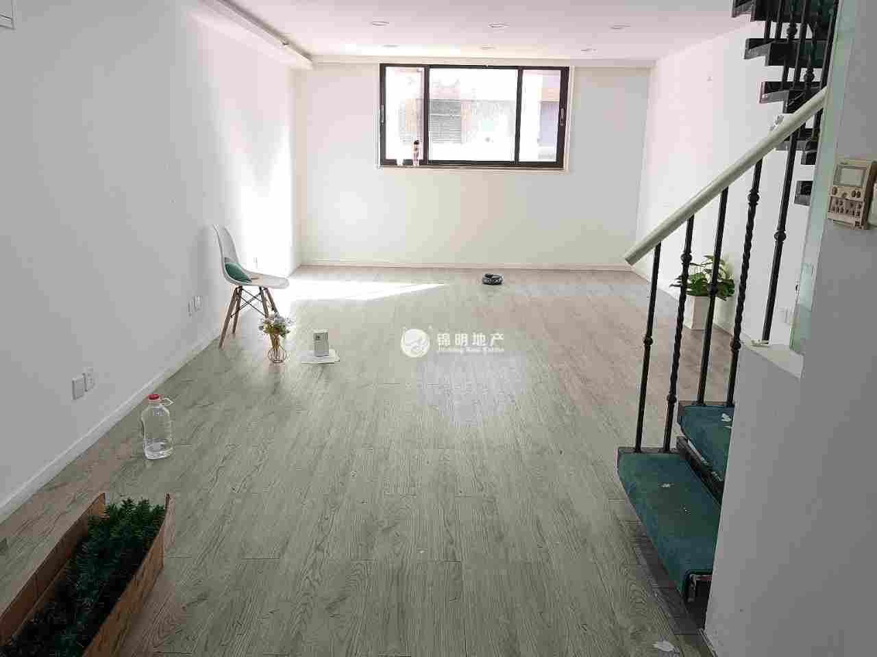 长寿路圣天地商务楼73平米写字楼出租