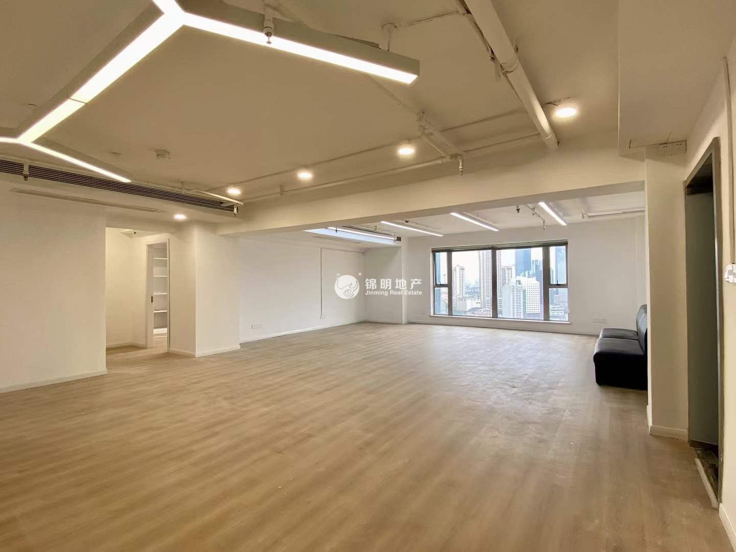 鲁迅公园运动loft一期156平米写字楼出租