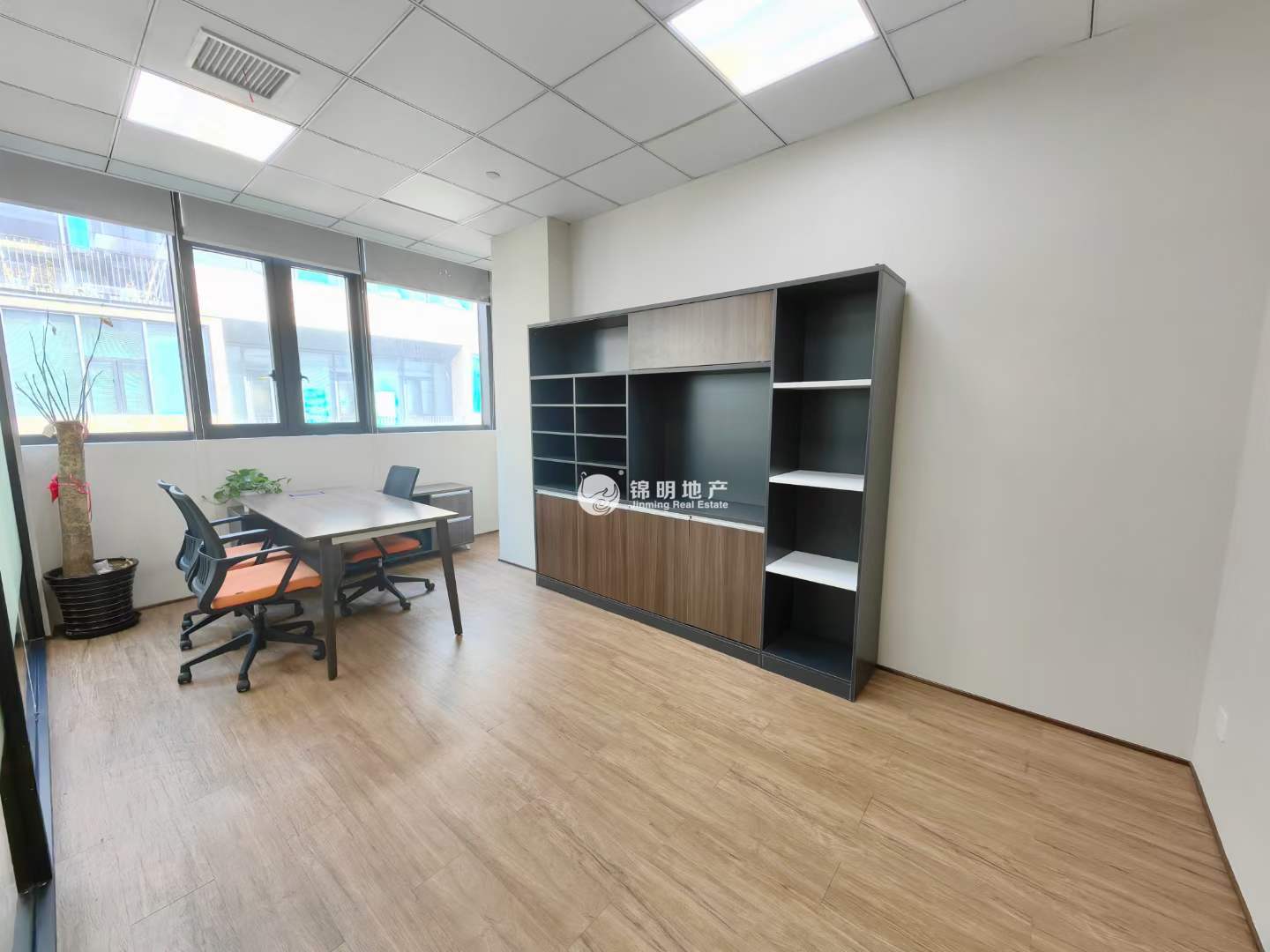 运动Loft165平米写字楼出租