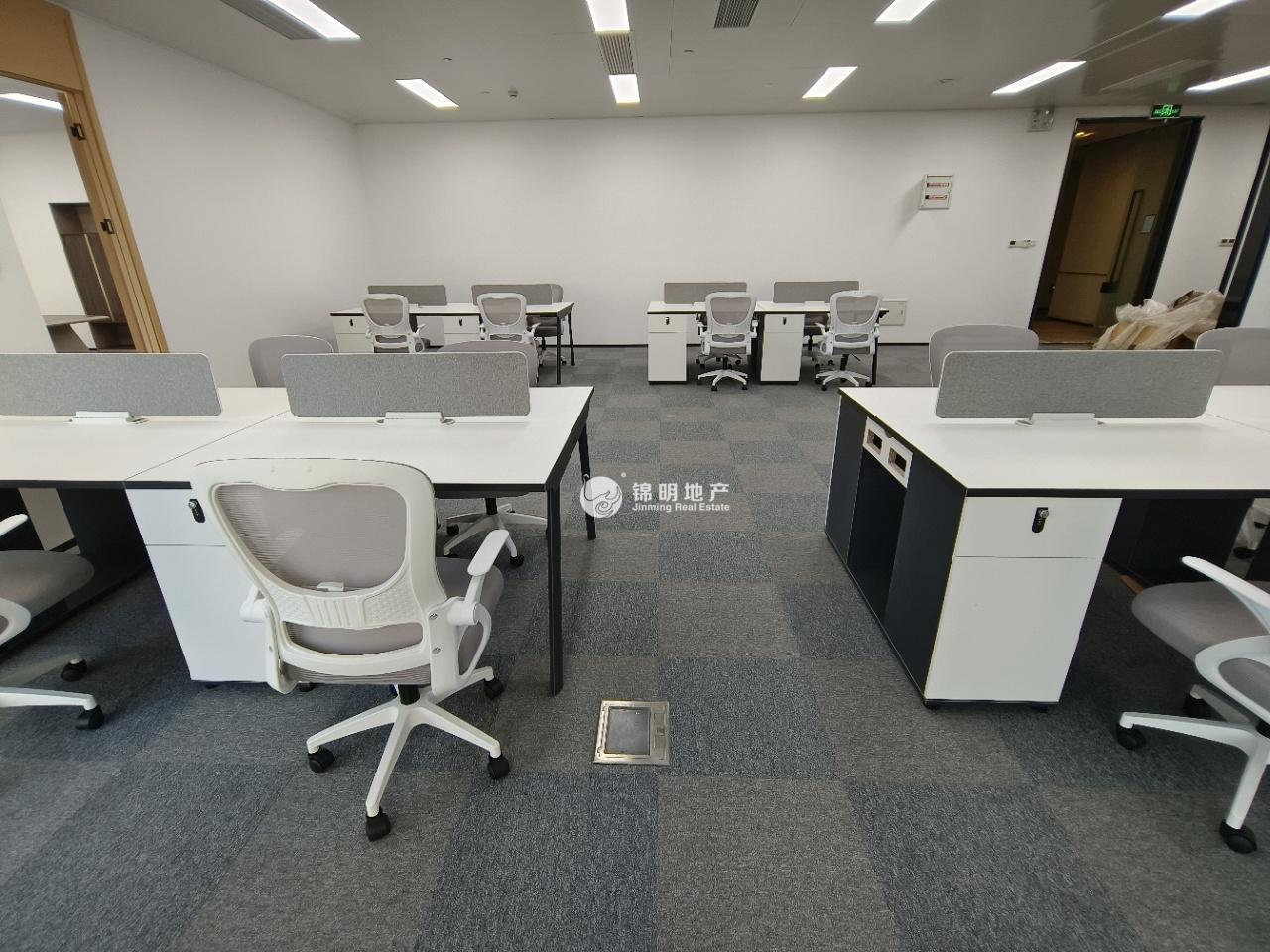 徐泾虹桥世界中心329平米写字楼出租