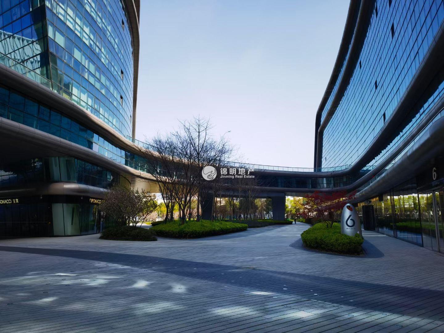 虹桥SKYBRIDGE HQ 天会487平米写字楼出租