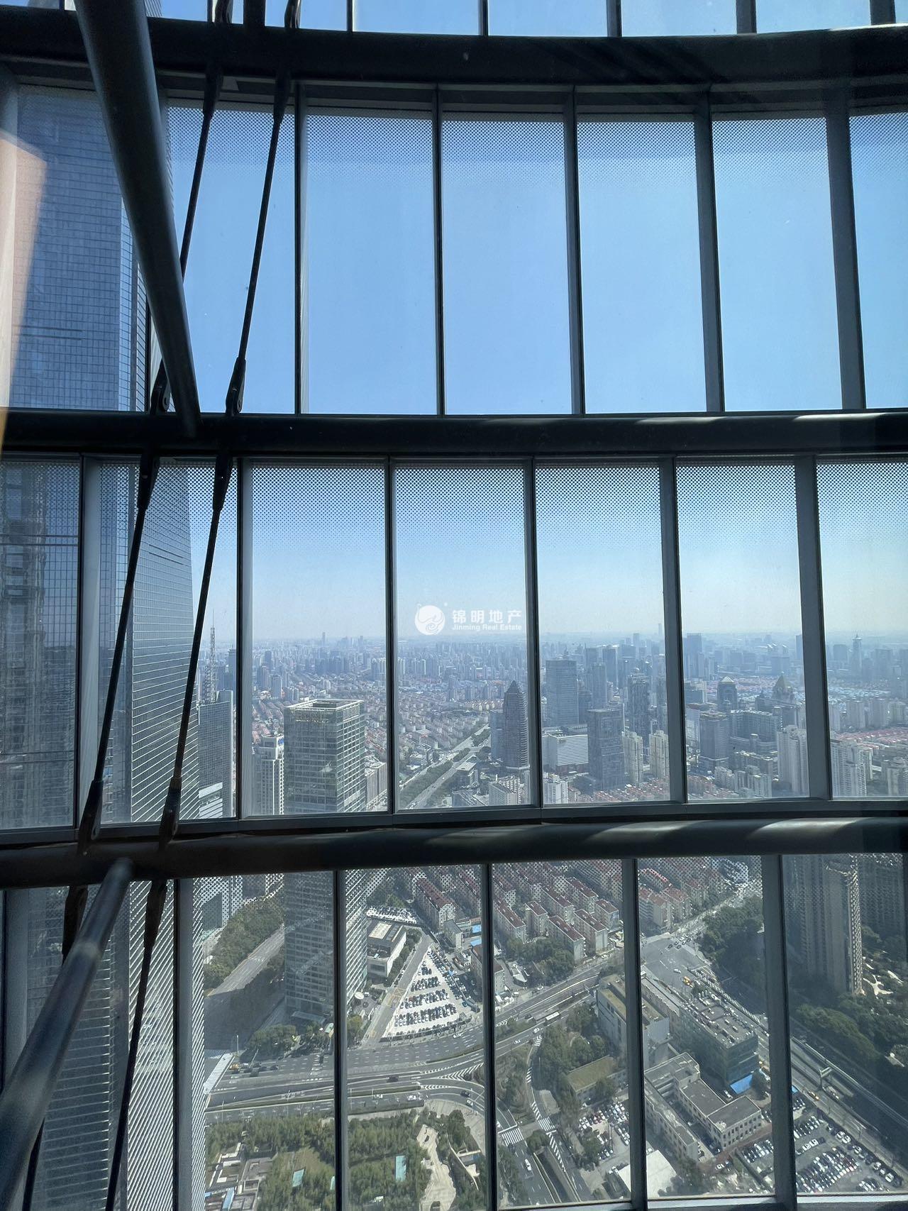 陆家嘴上海中心大厦409平米写字楼出租