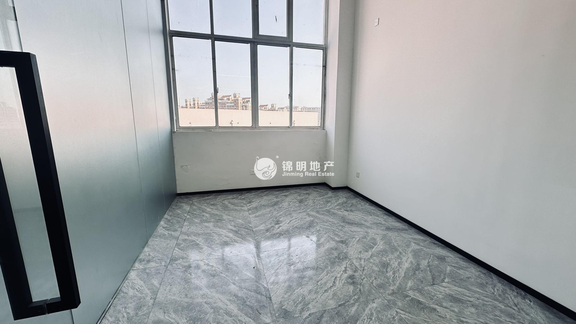 龙柏大树下创意园（程家桥）253平米写字楼出租