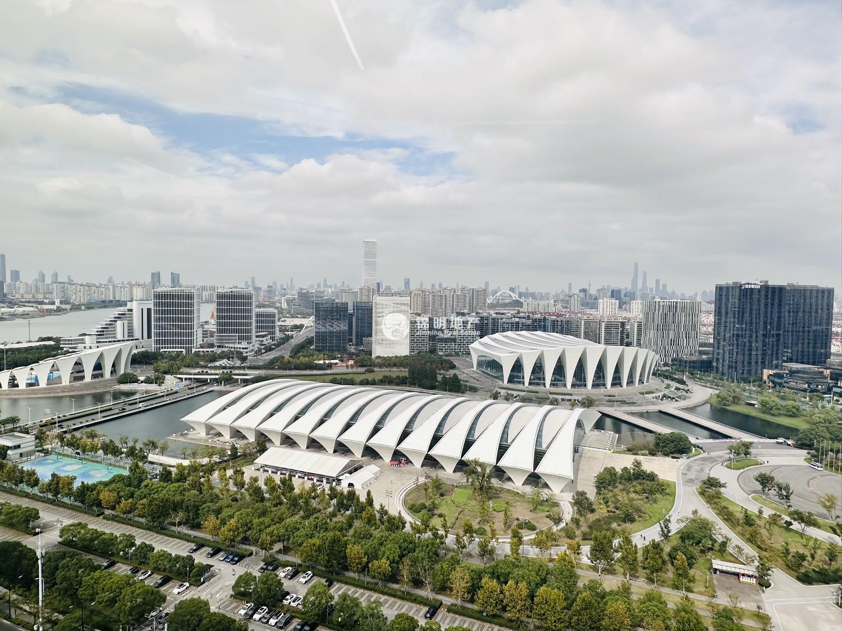 杨思前滩晶耀前滩180平米写字楼出租