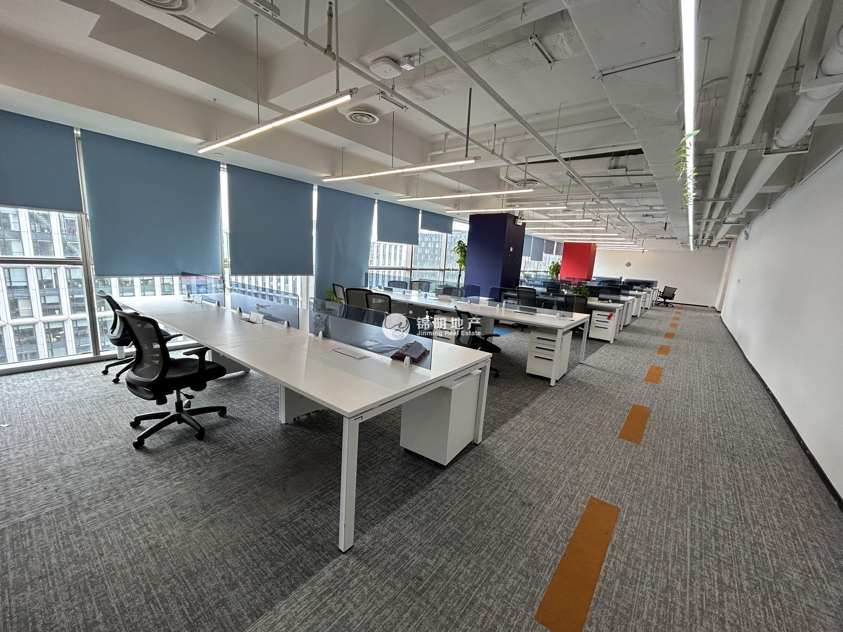 虹桥SKYBRIDGE HQ 天会967平米写字楼出租