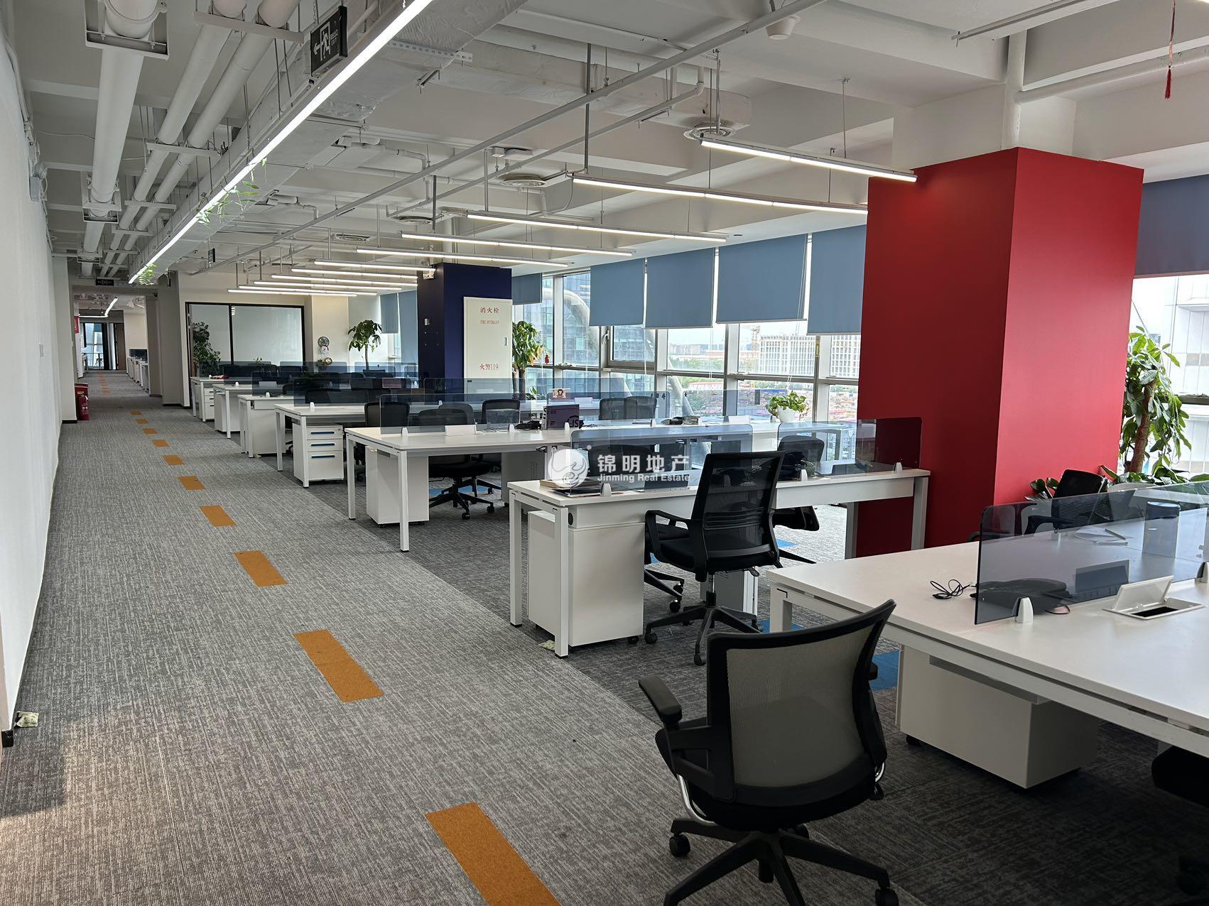 虹桥SKYBRIDGE HQ 天会967平米写字楼出租