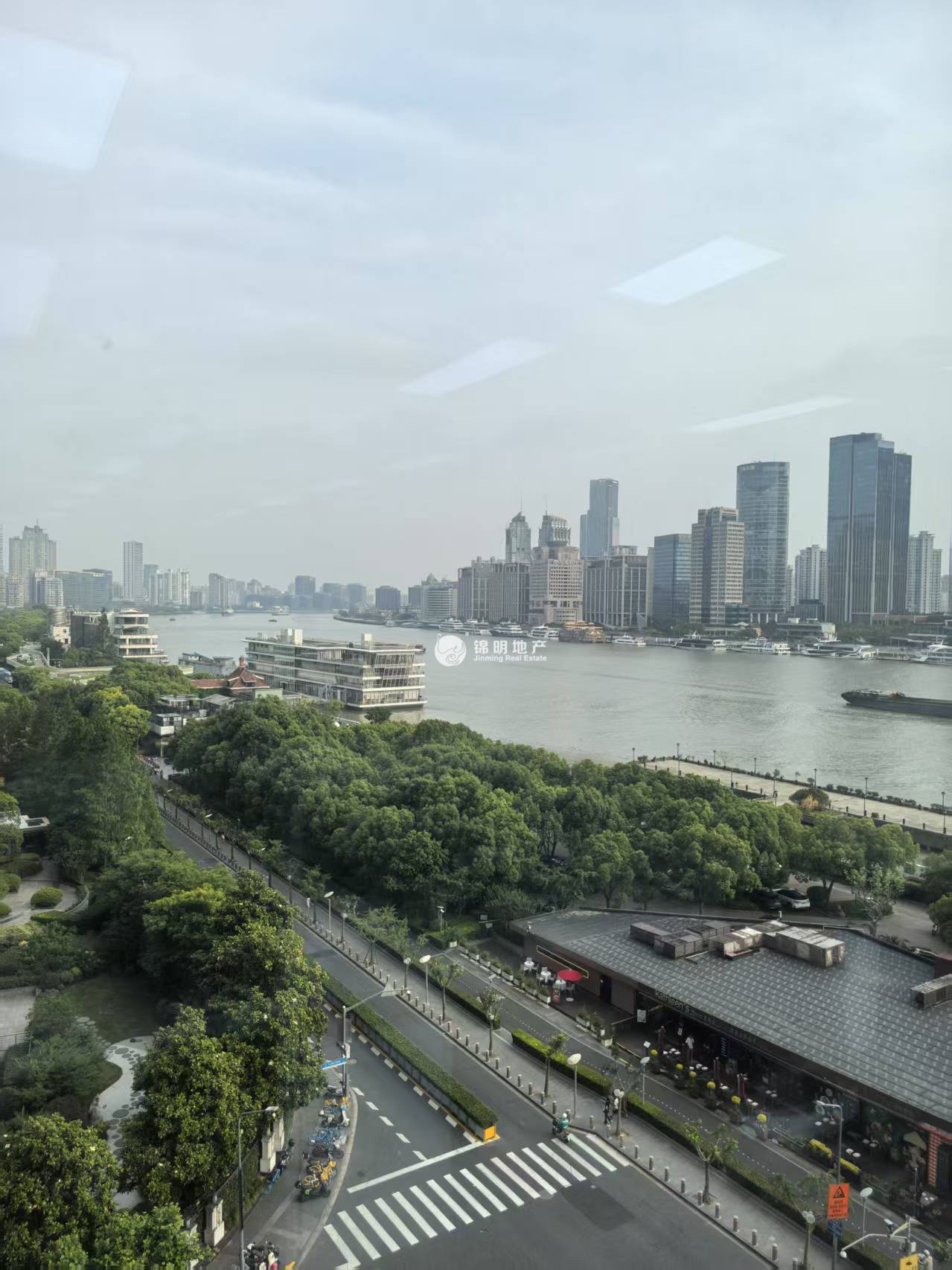 陸家嘴花旗集團(tuán)大廈527平米寫字樓出租