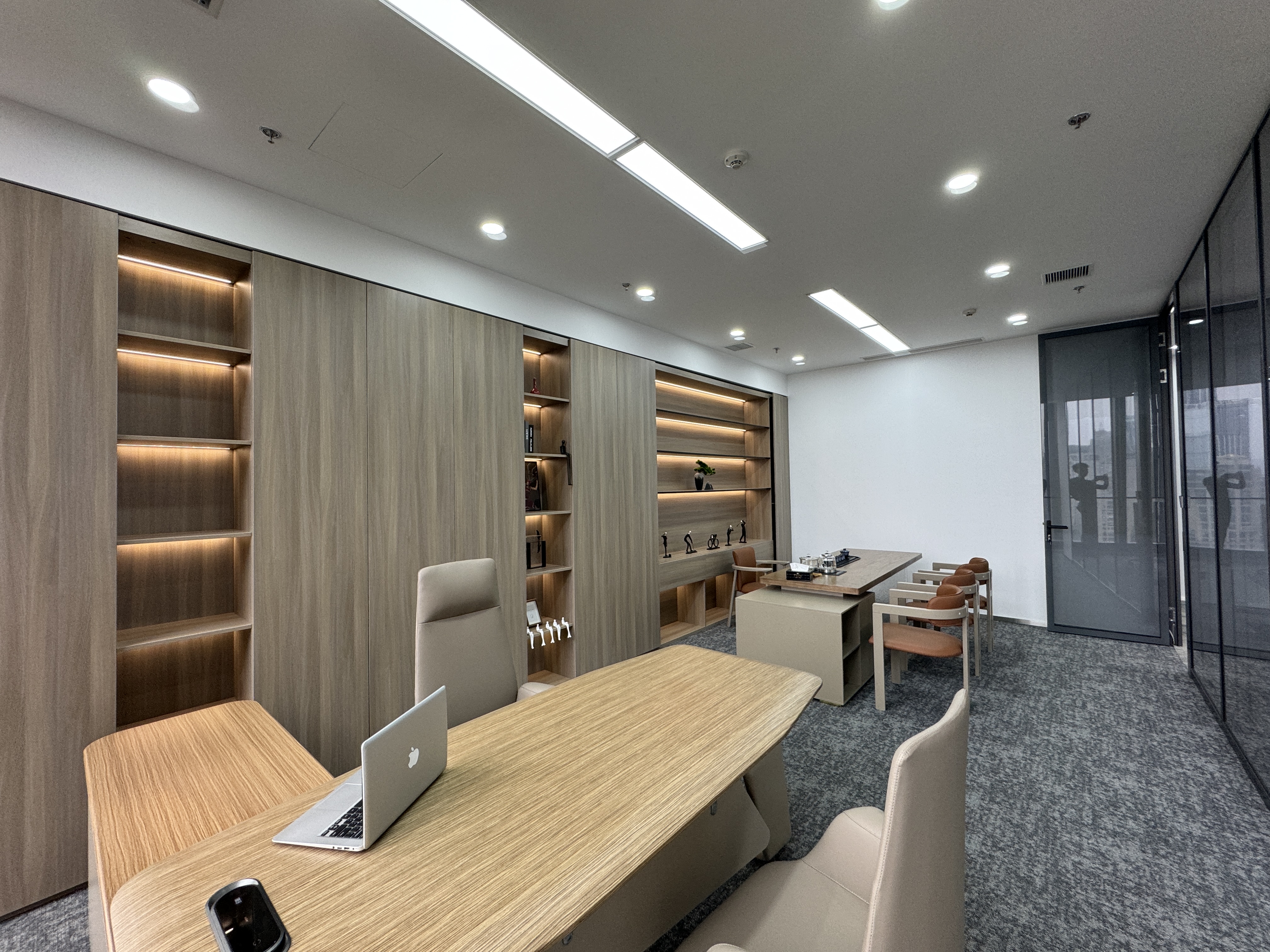 杨东陆家嘴世纪金融广场300平米写字楼出租