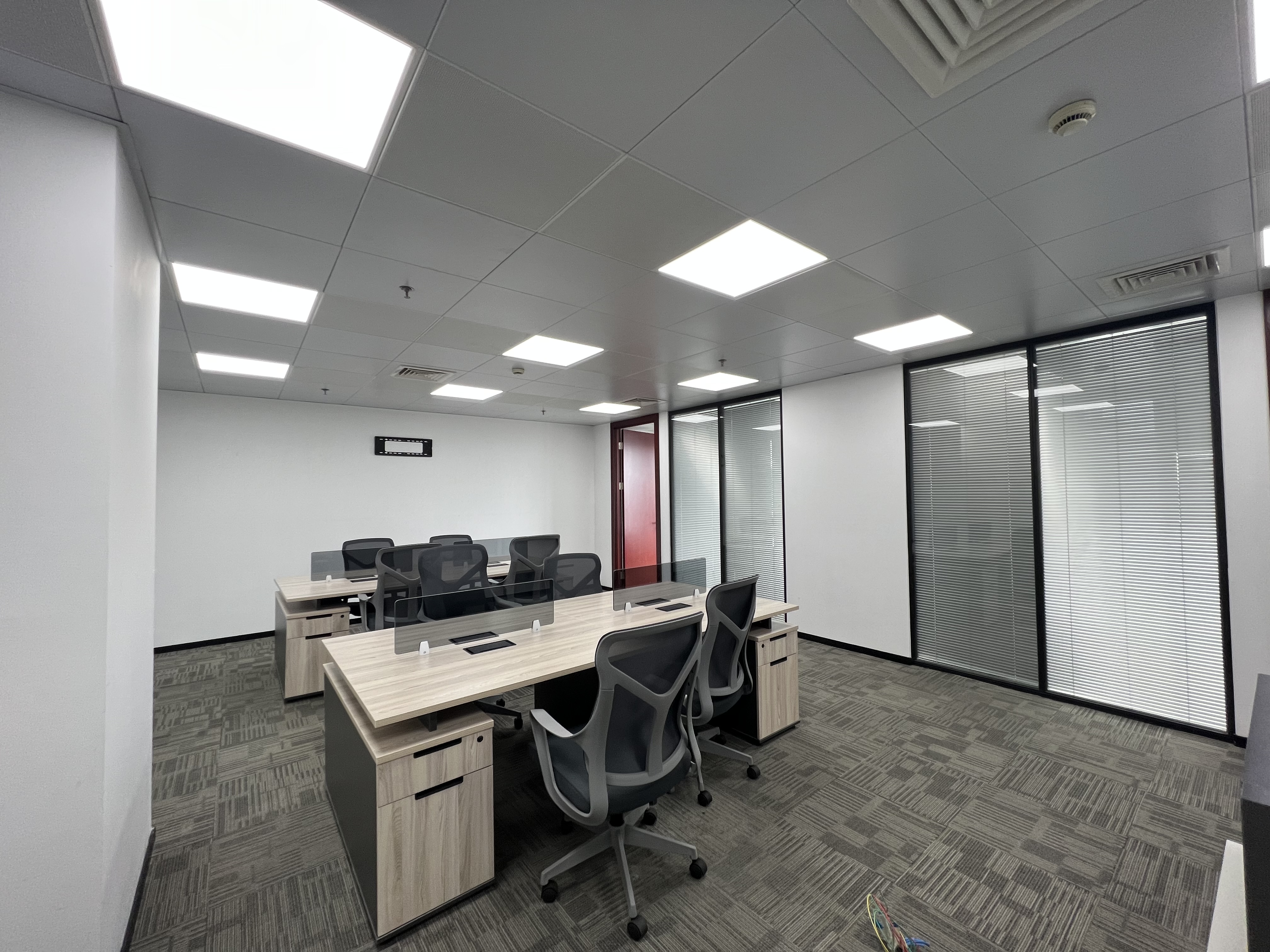 金桥金领之都180平米写字楼出租