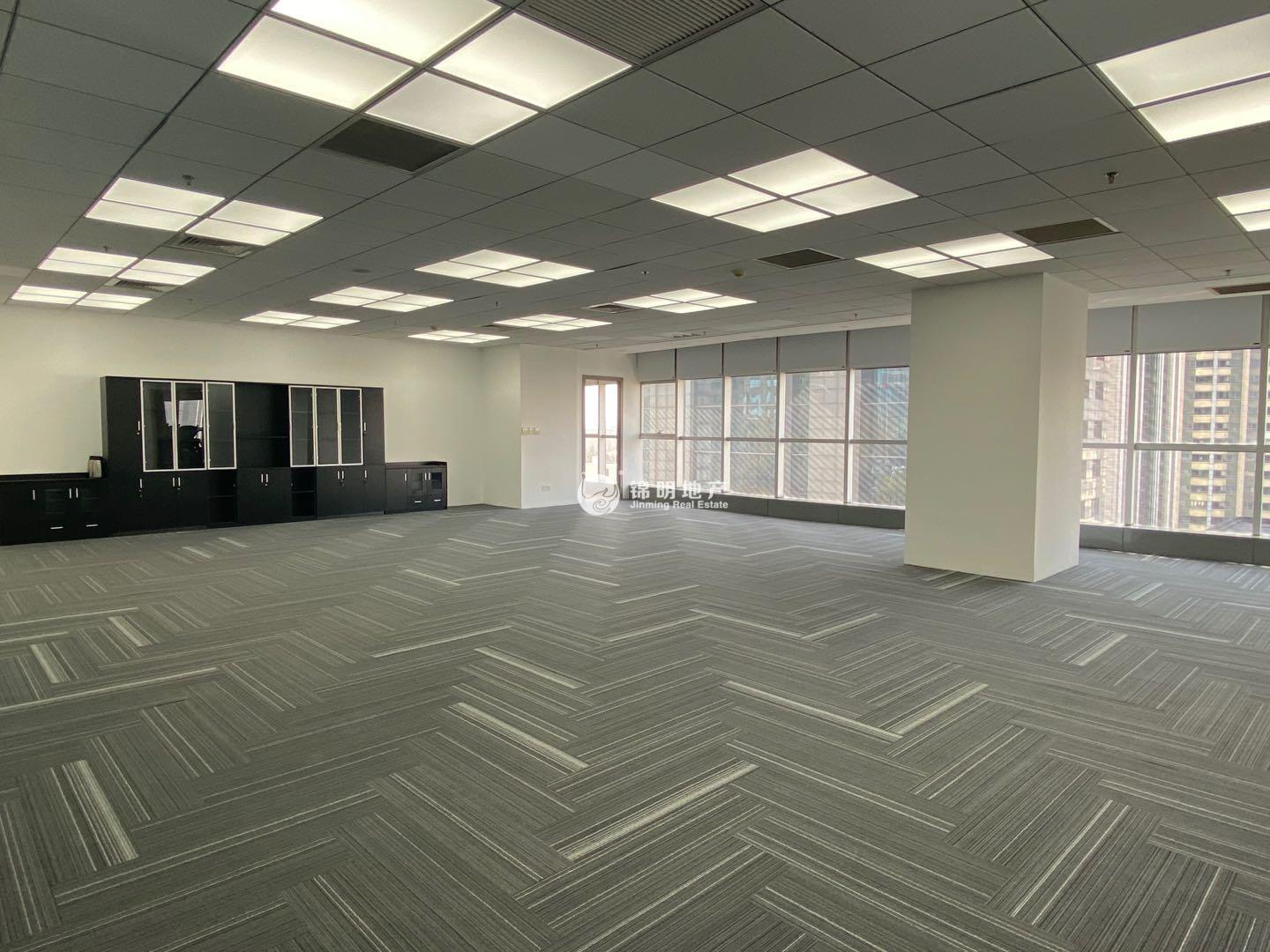 华漕中骏广场650平米写字楼出租