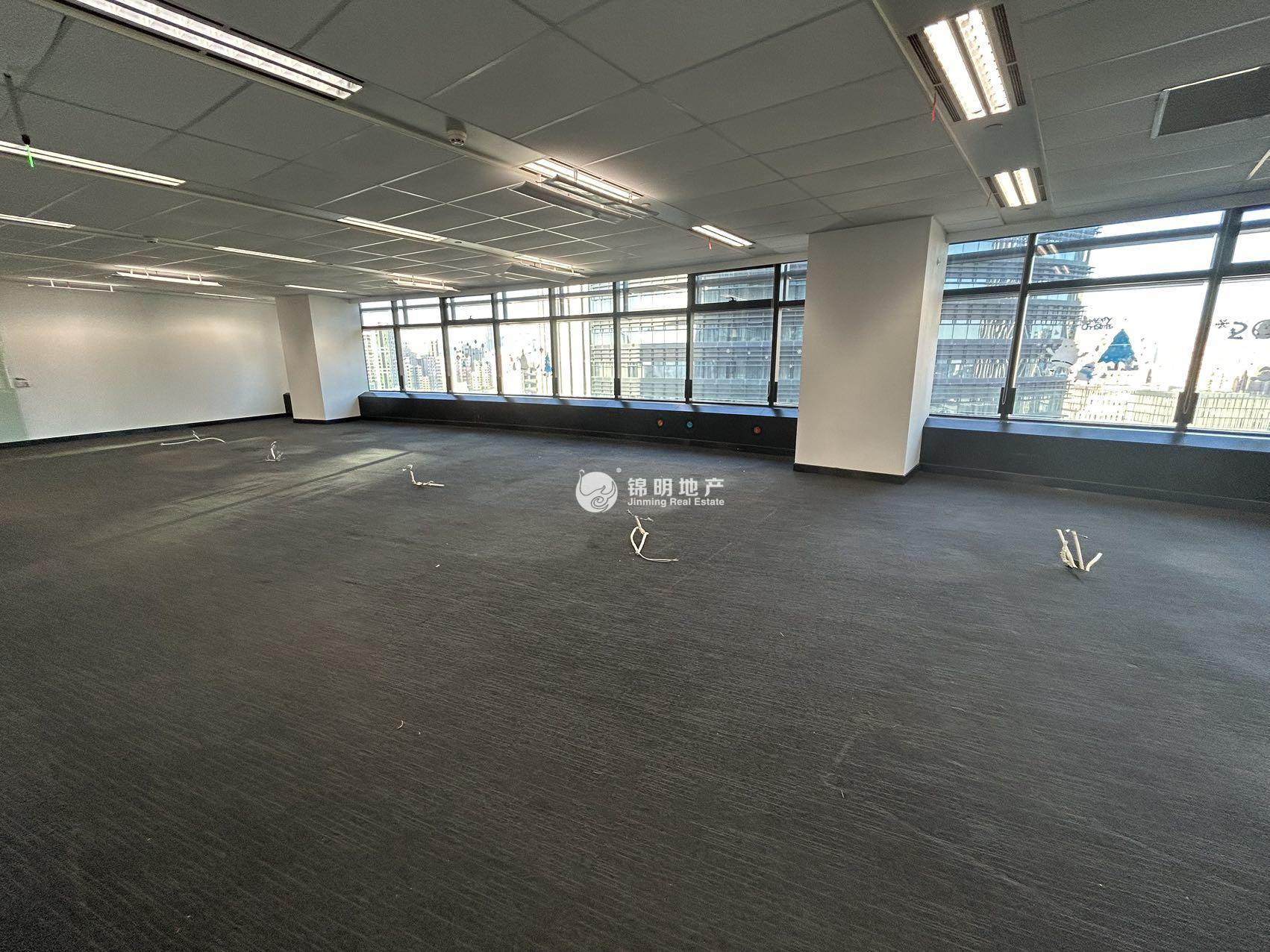 华漕中骏广场800平米写字楼出租