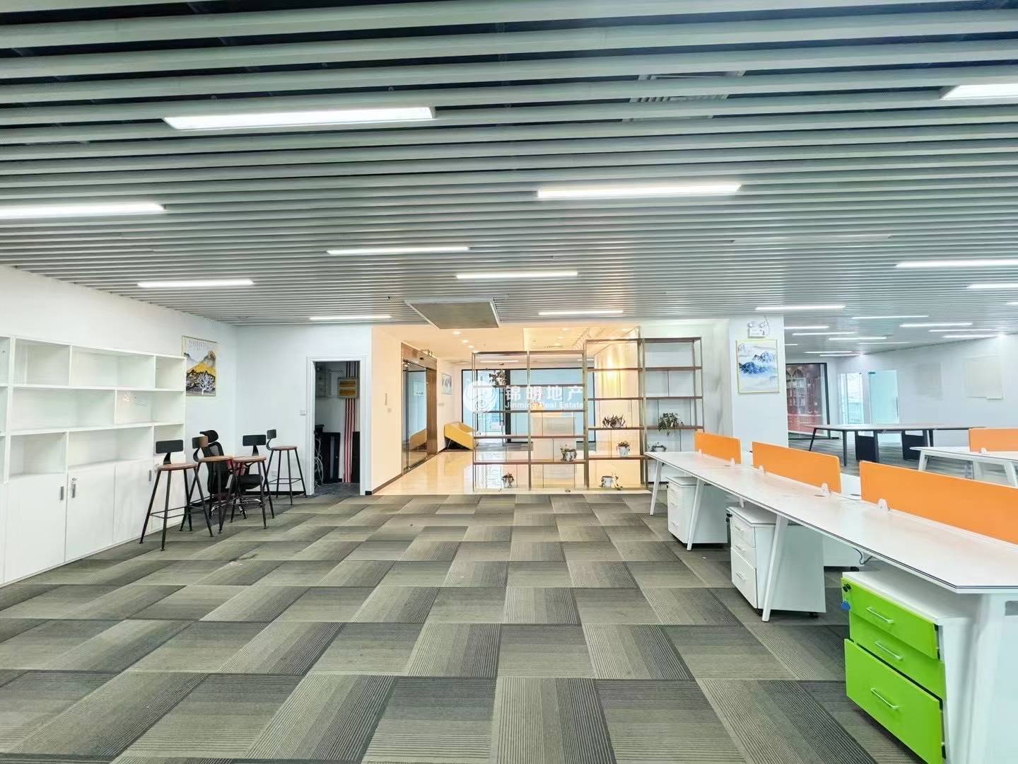 七宝七宝宝龙城530平米写字楼出租