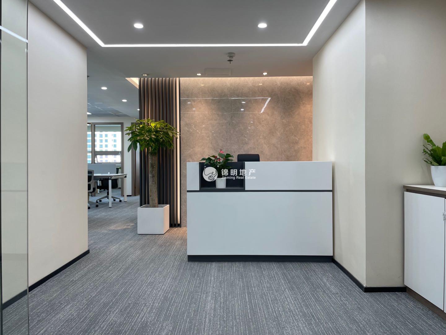 中山公园兆丰广场200平米写字楼出租