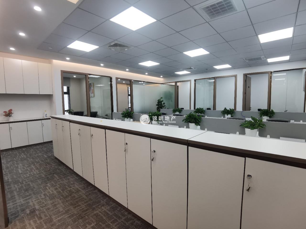 中山万博广场250平米写字楼出租