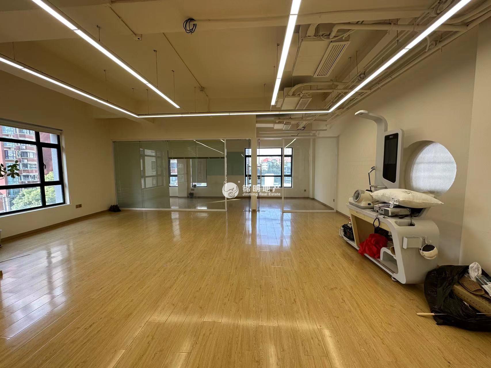 徐家汇创邑浦江773平米写字楼出租