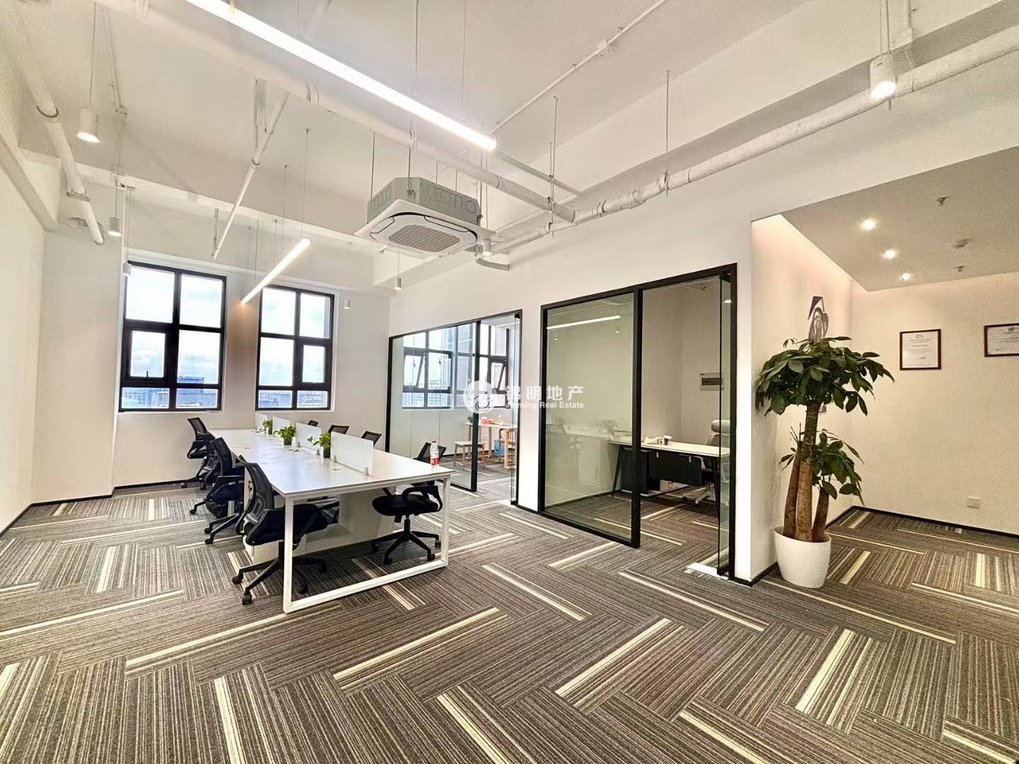 松江大学城云亭德必易园120平米写字楼出租