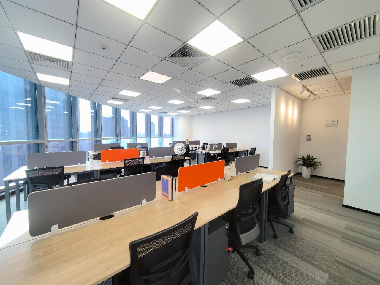曹杨月星环球港500平米写字楼出租