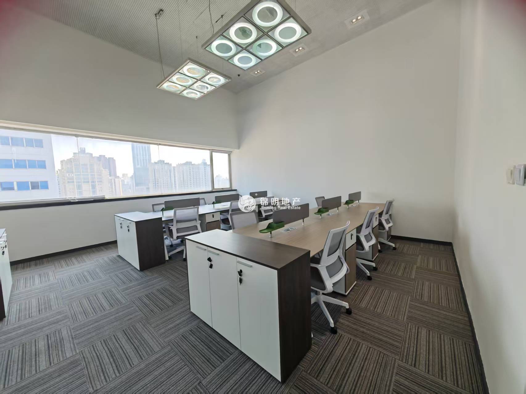 闸北公园银历大厦588平米写字楼出租