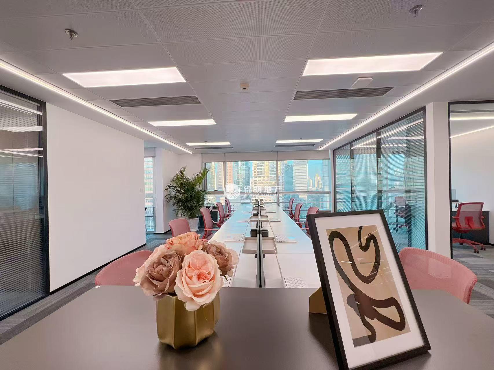 虹桥万都中心大厦205平米写字楼出租