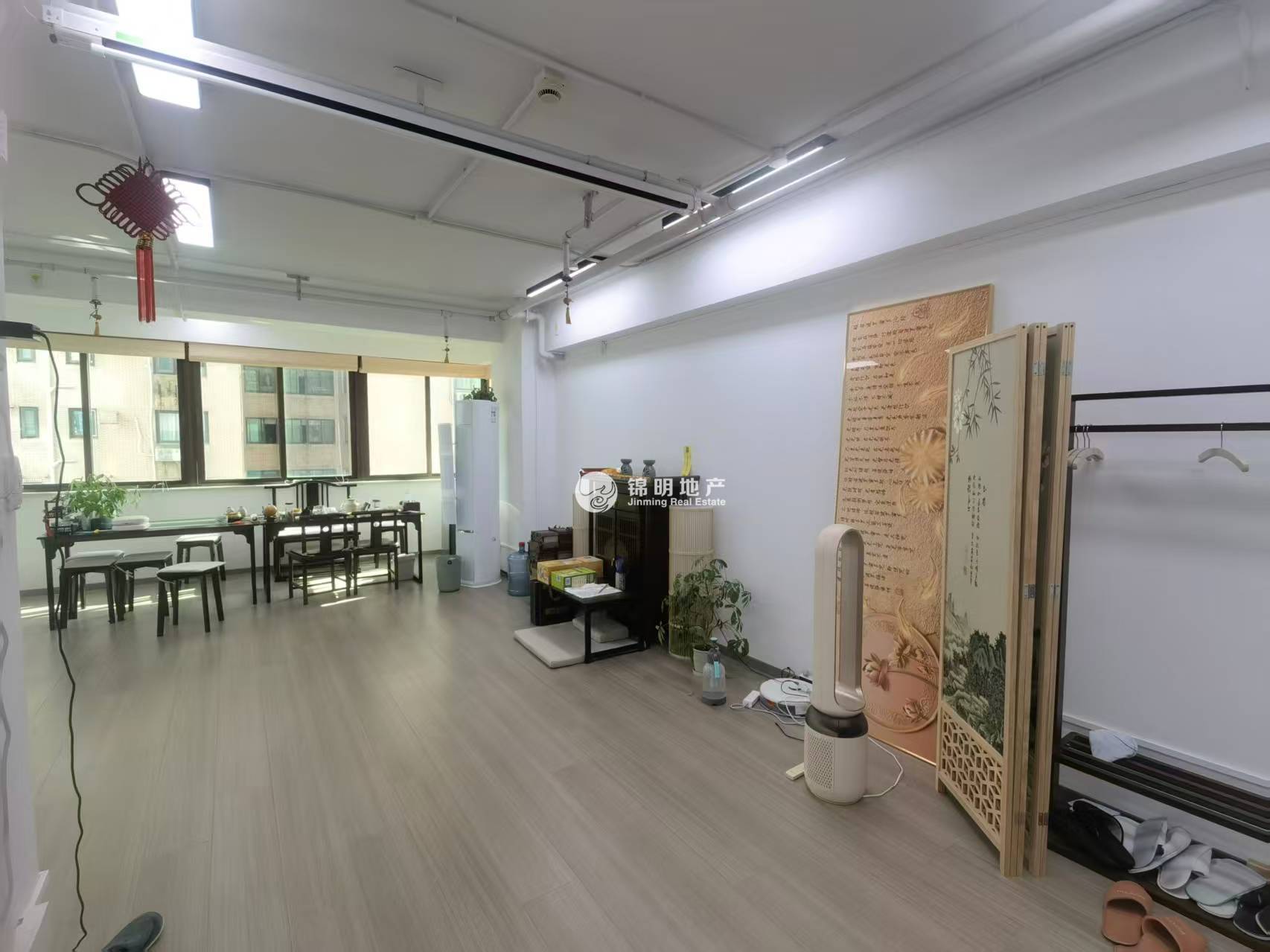 中山公园嘉麒大厦98平米写字楼出租