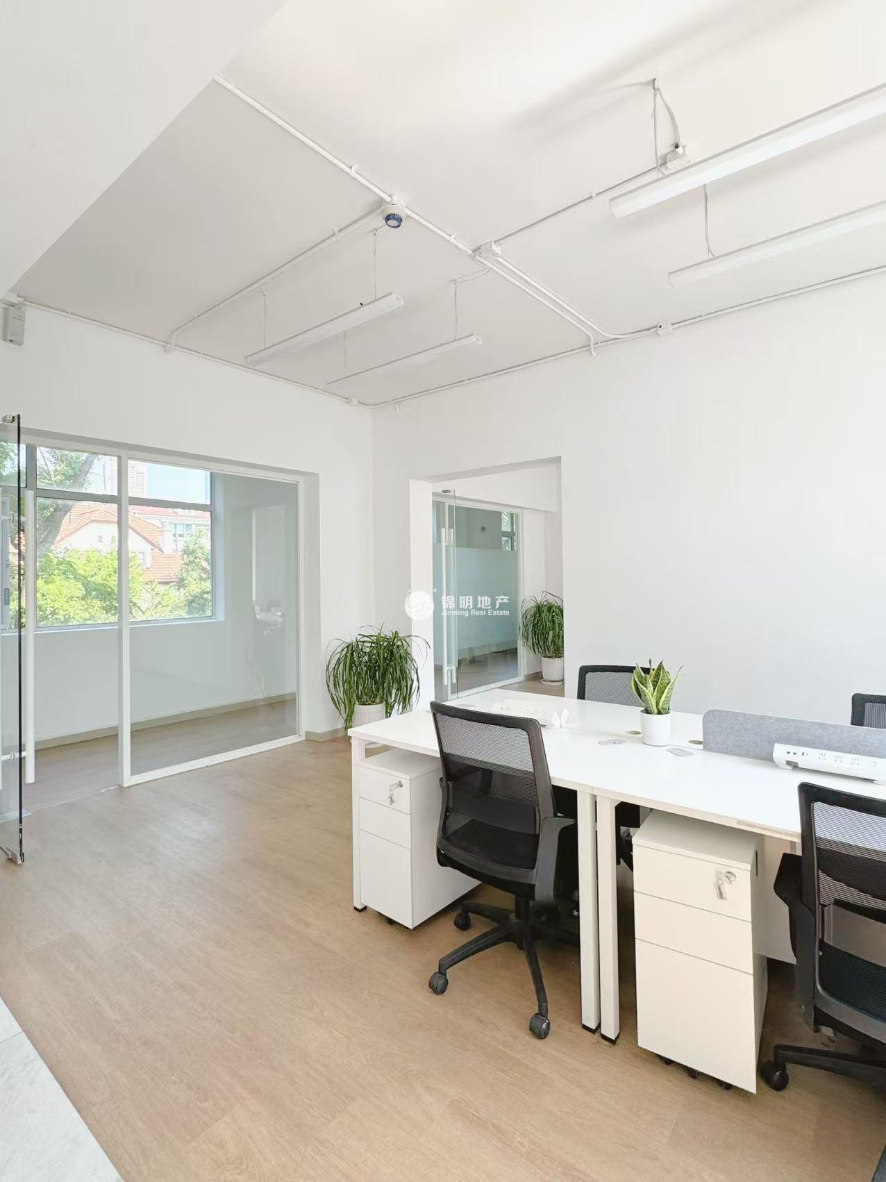 虹桥鑫达大厦122平米写字楼出租