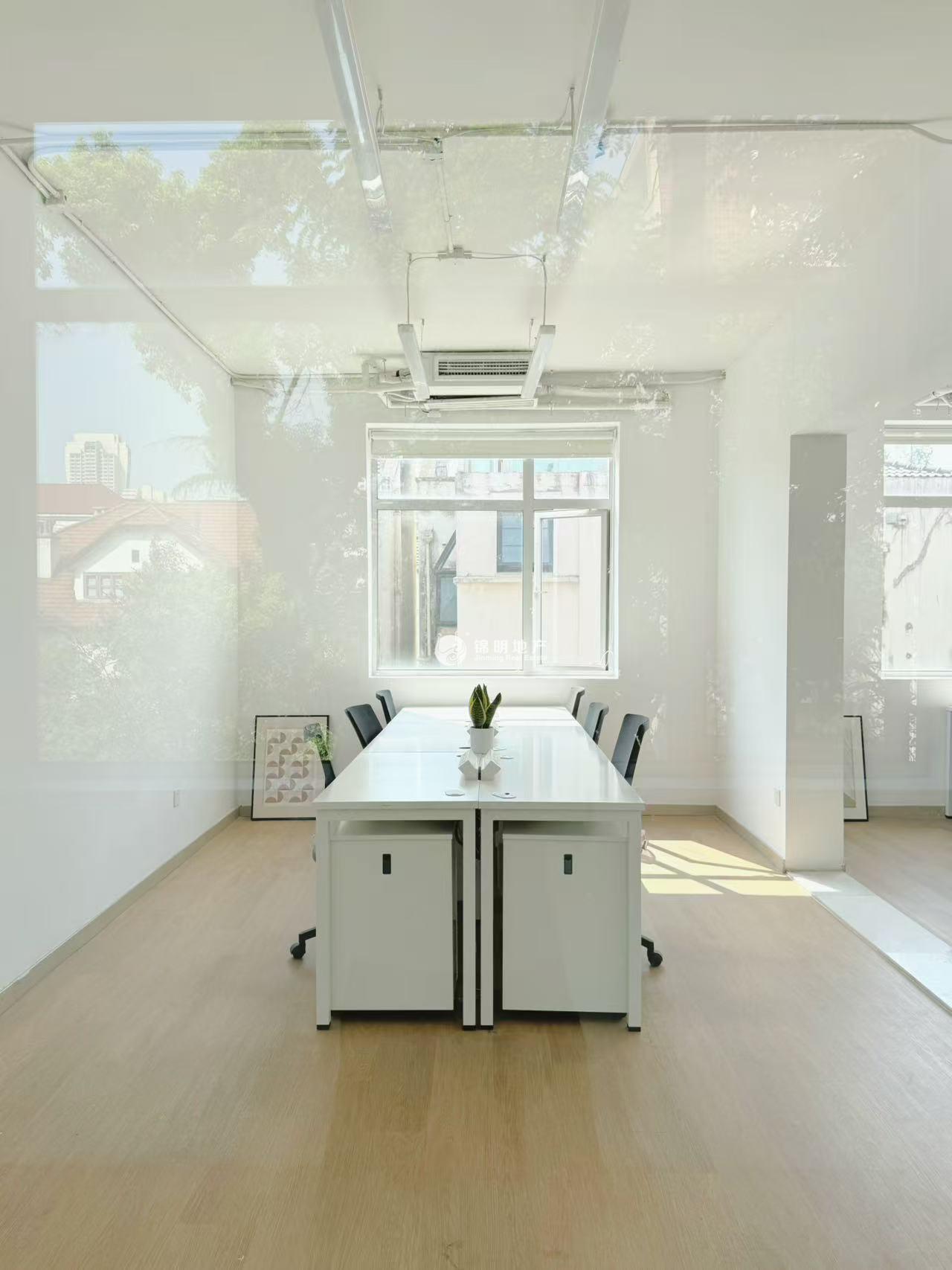 新华路首信银都国际广场423平米写字楼出租