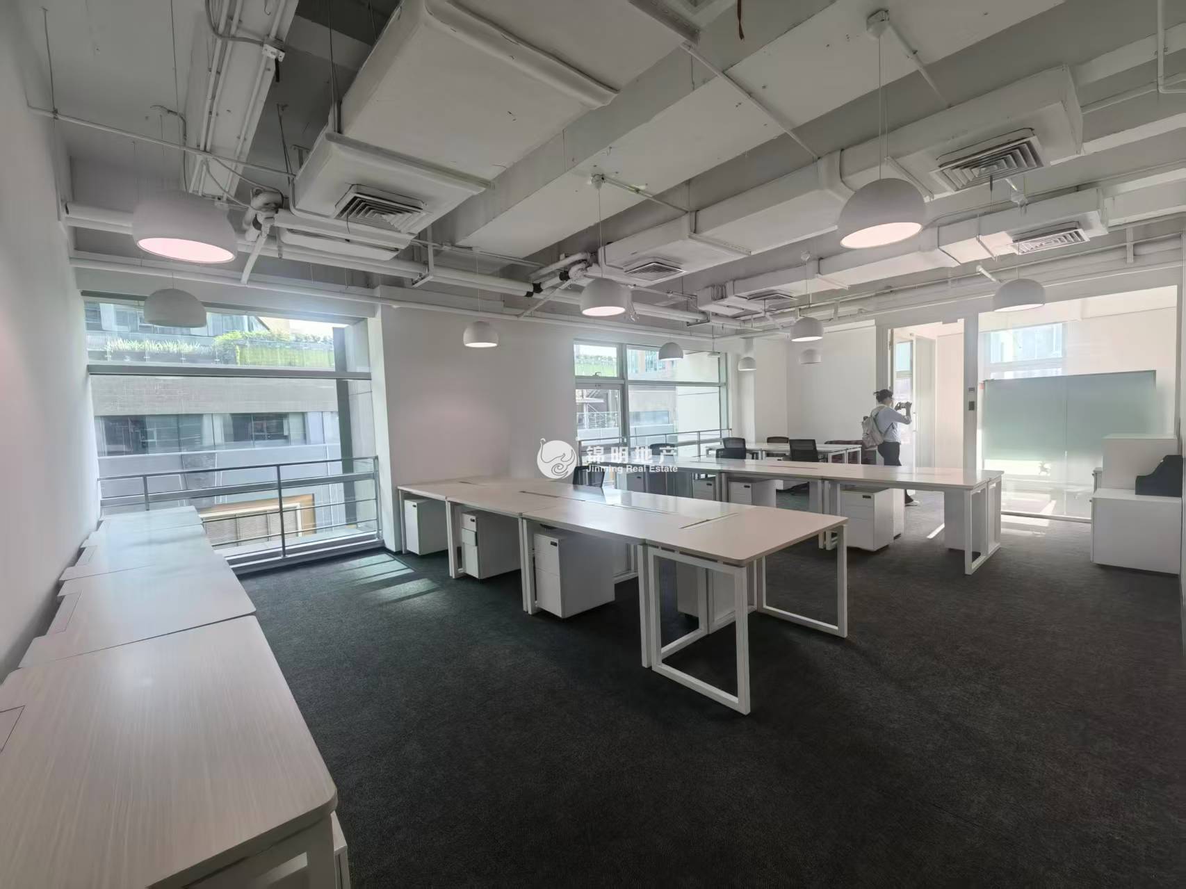 新华路时代大厦192平米写字楼出租