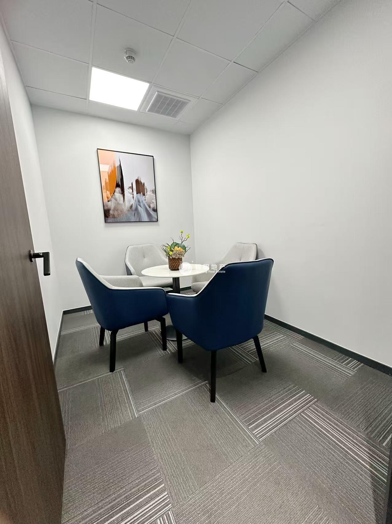 龙华绿地汇中心192平米写字楼出租