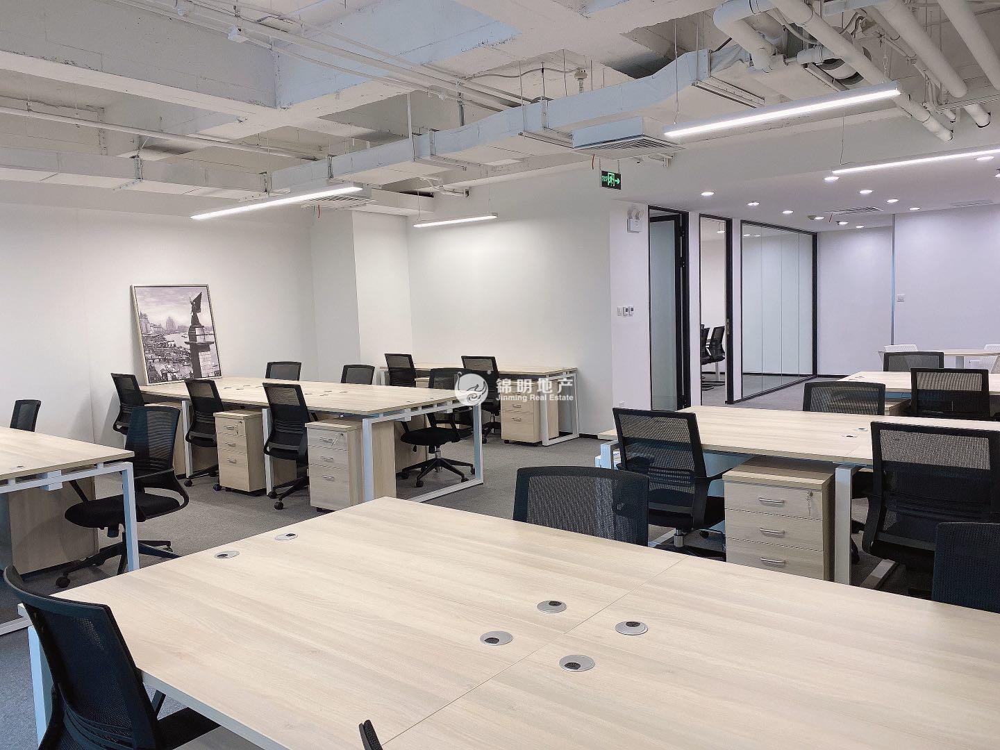 中山公园兆丰广场160平米写字楼出租