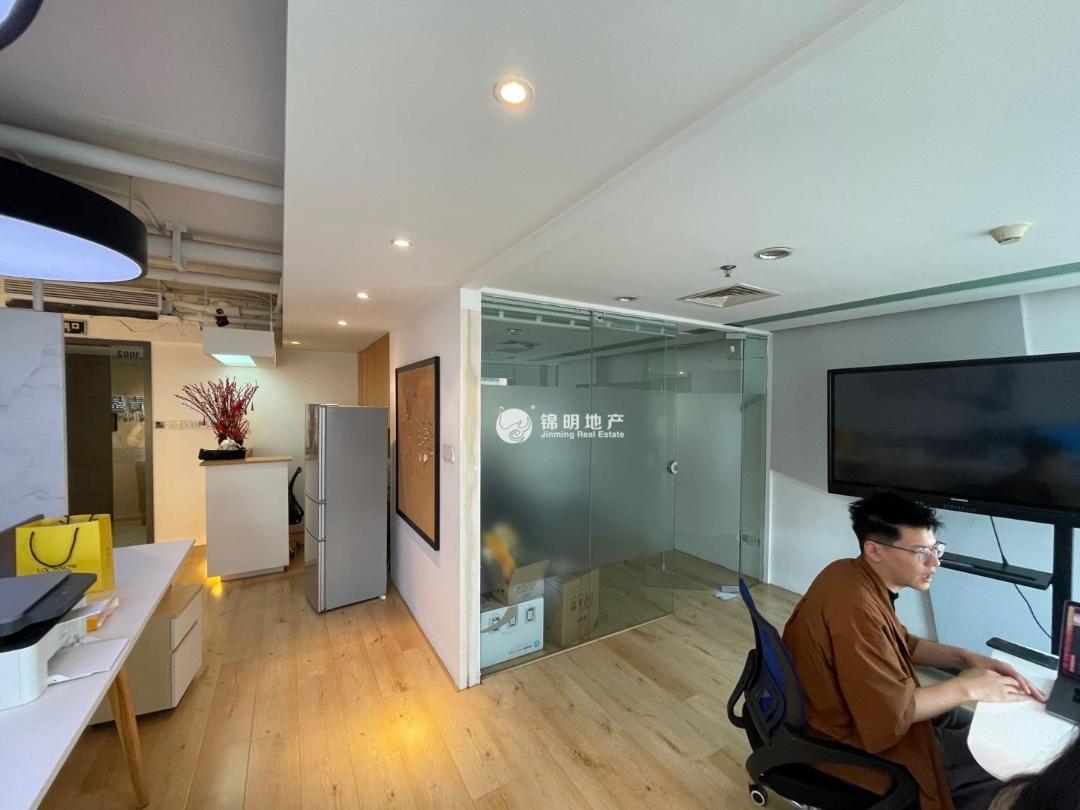 中山公园舜元企业发展大厦30平米写字楼出租