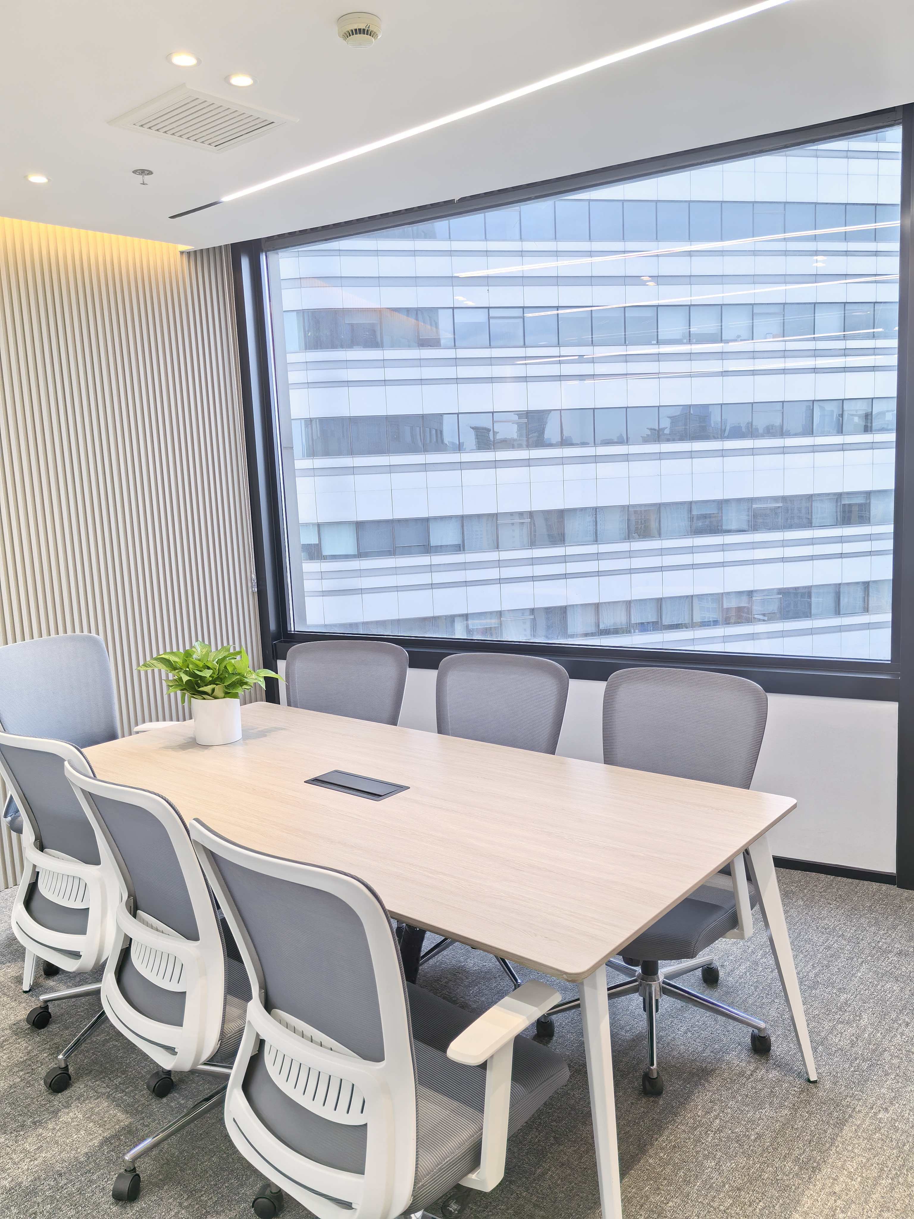 中山公园龙之梦雅仕大厦105平米写字楼出租