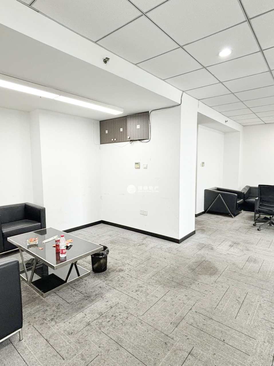 长寿路宝华大厦98平米写字楼出租