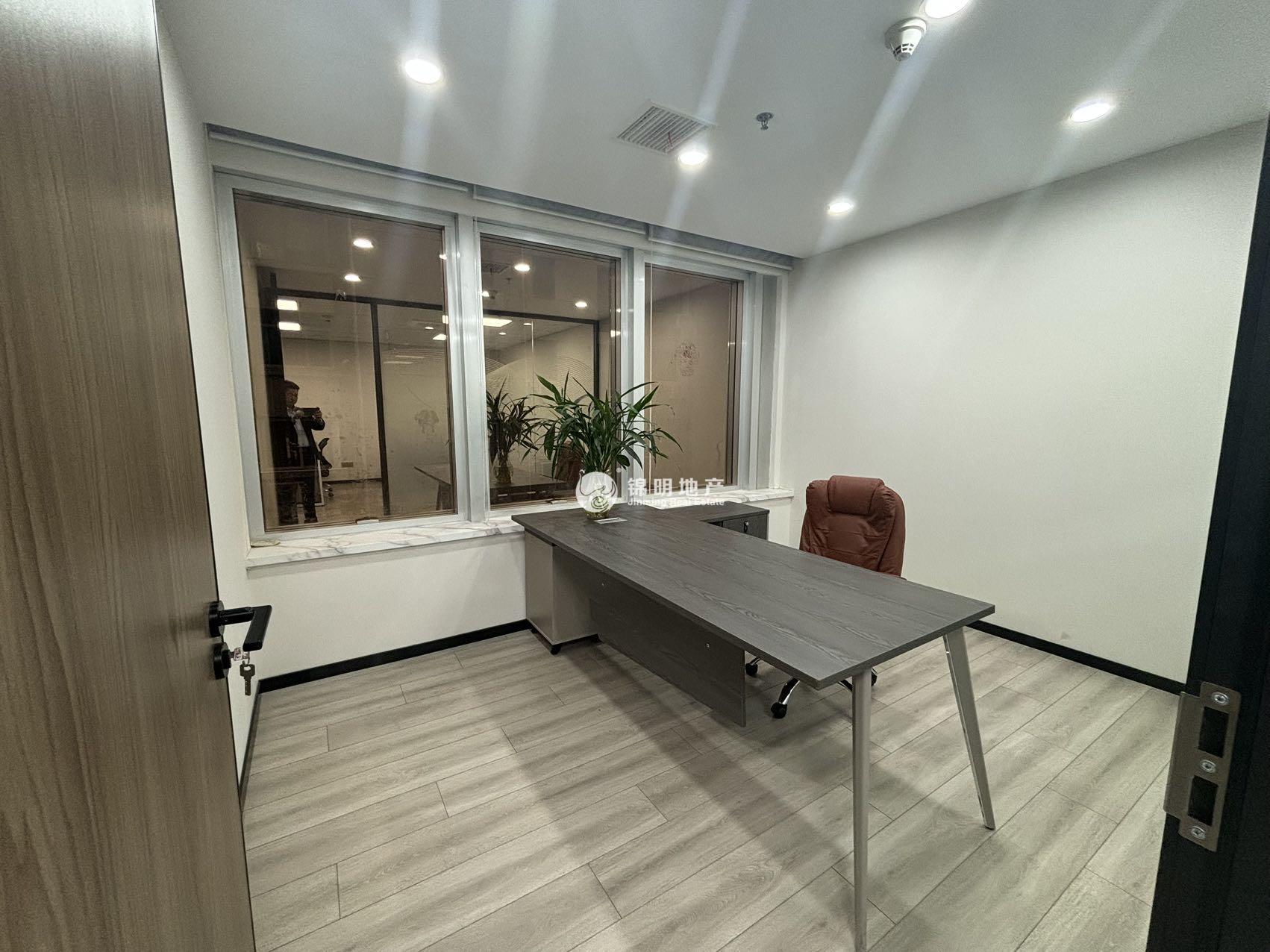 镇宁路太平洋企业中心261平米写字楼出租