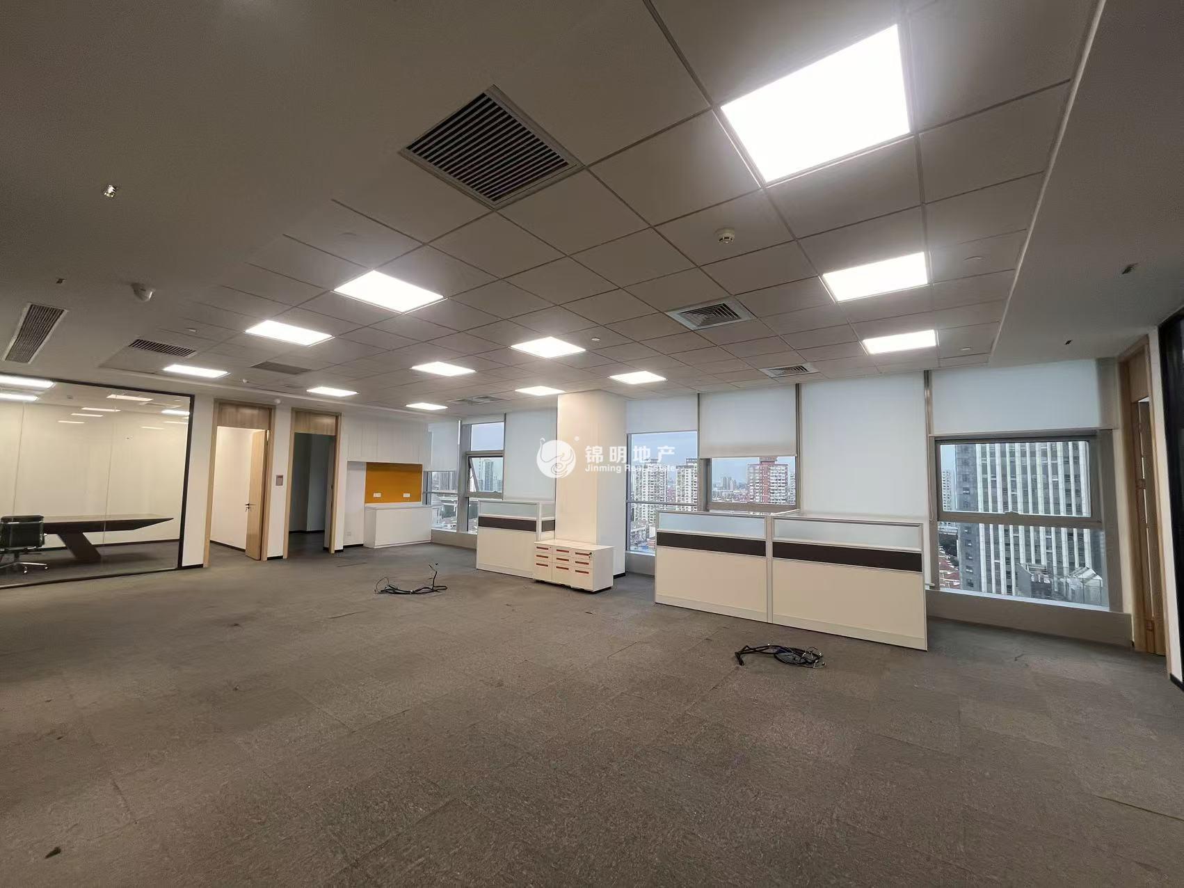 洋泾置汇旭辉广场309平米写字楼出租