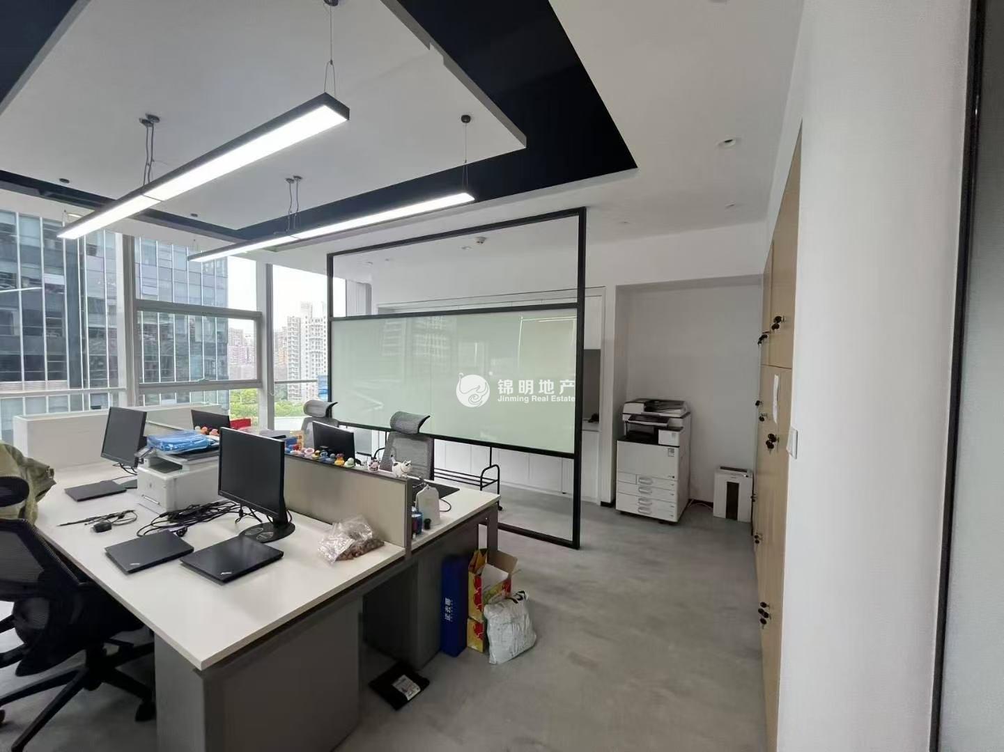 洋泾置汇旭辉广场188平米写字楼出租