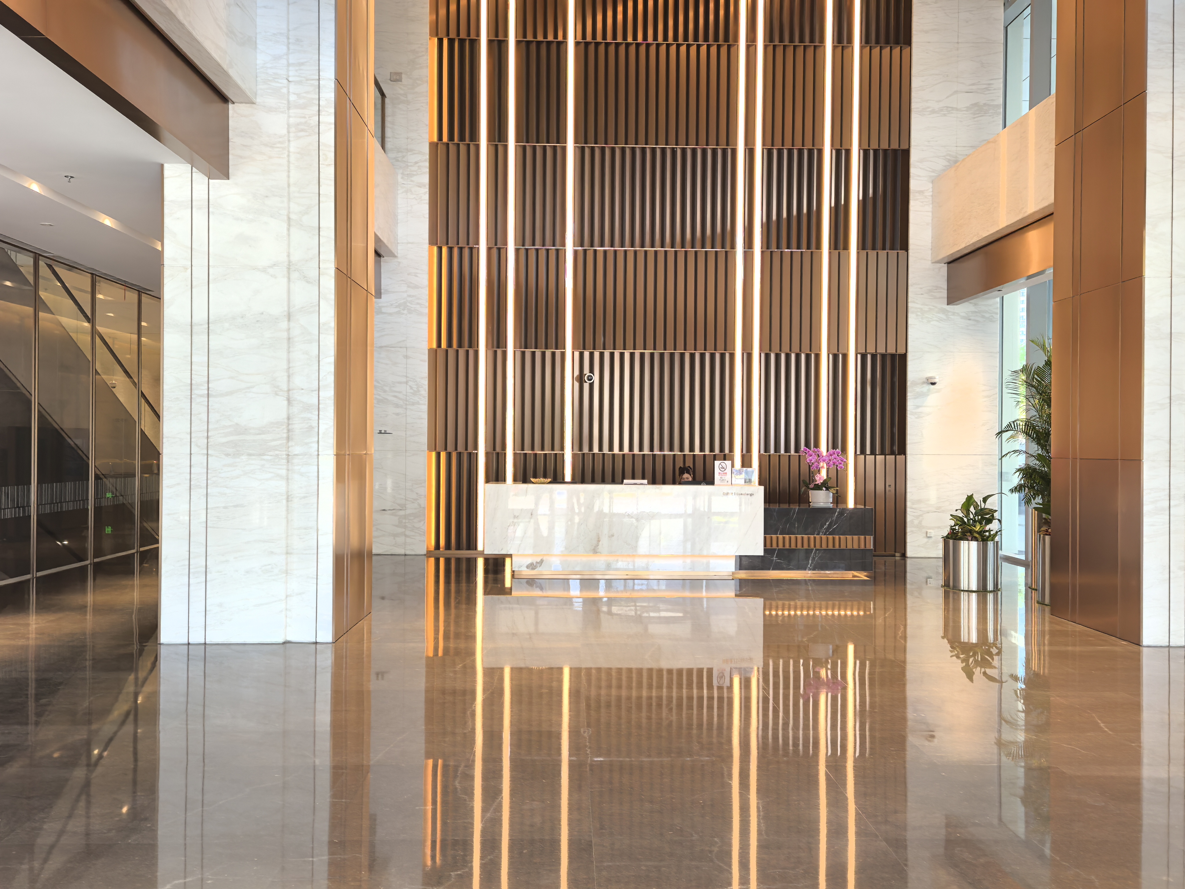 中山公园亨通国际大厦280平米写字楼出租