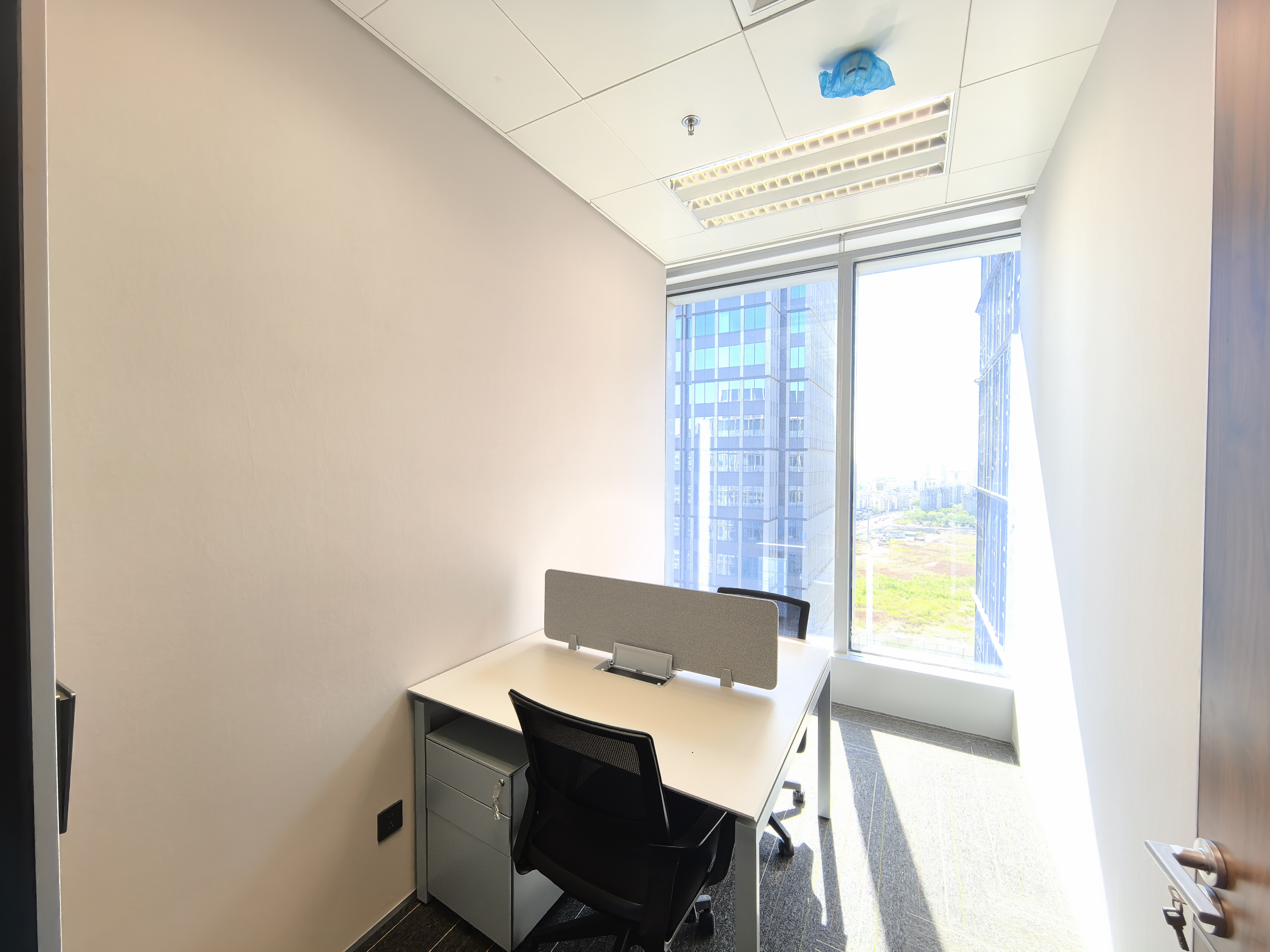 中山公园凯阳大厦133平米写字楼出租