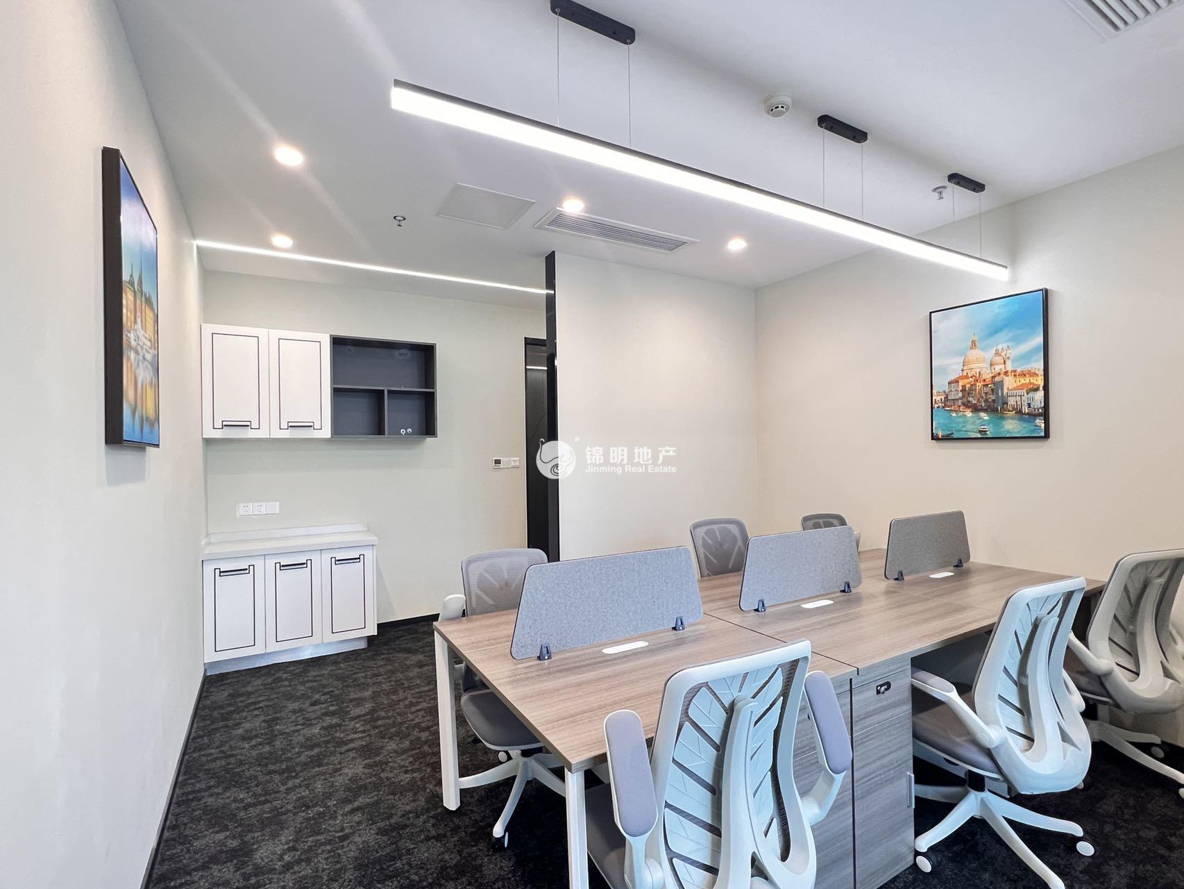 龙之梦大厦156平米写字楼出租