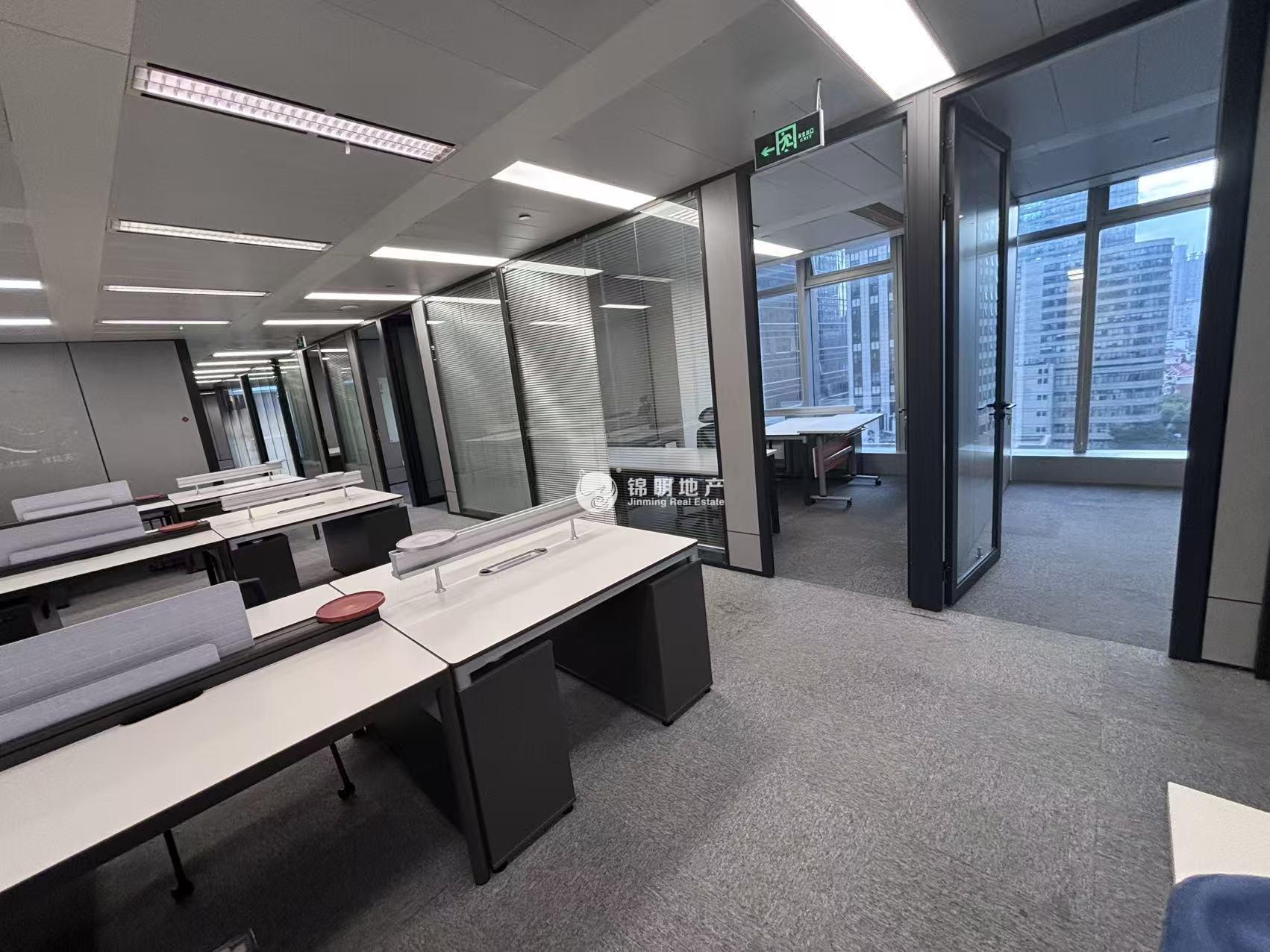 潍坊城建国际中心745平米写字楼出租