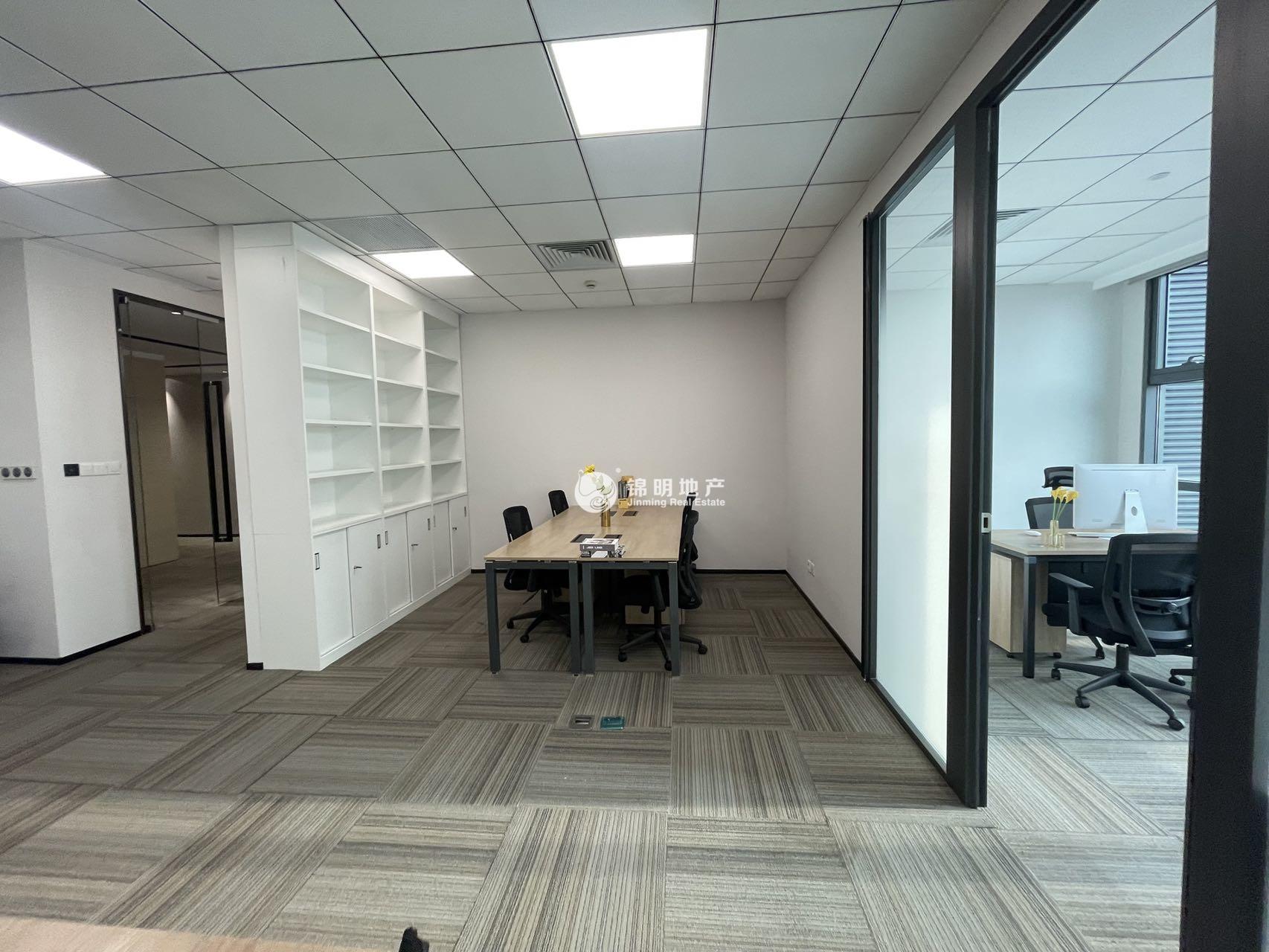 春秋国际大厦190平米写字楼出租