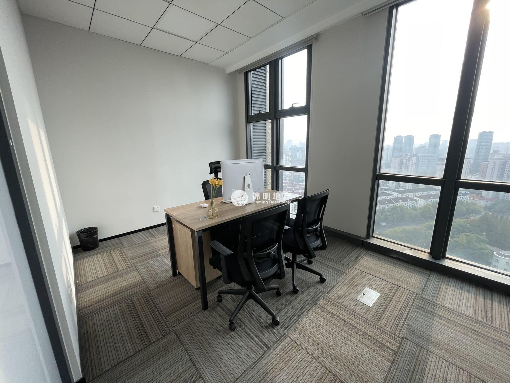 春秋国际大厦320平米写字楼出租