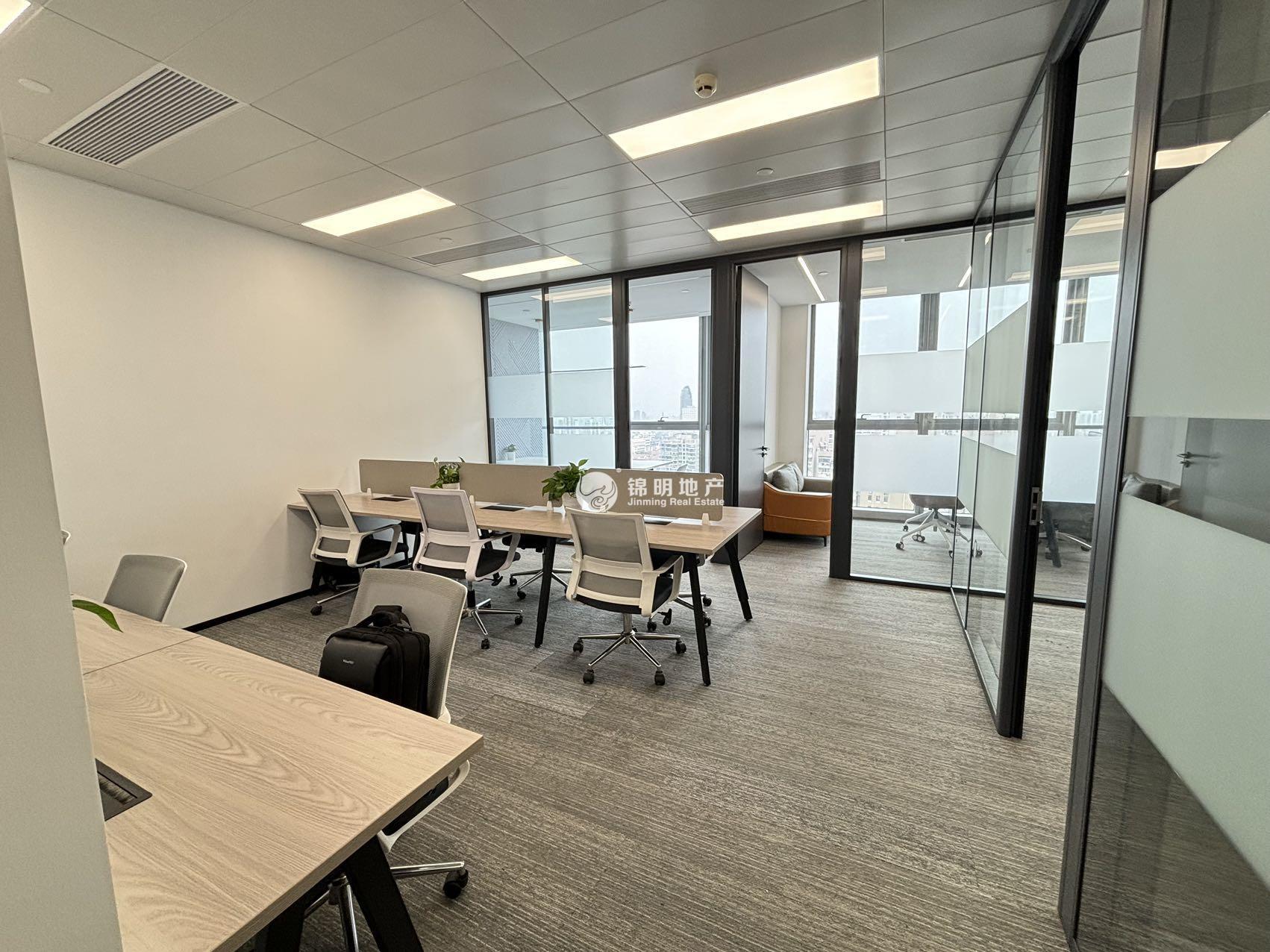 春秋国际大厦260平米写字楼出租