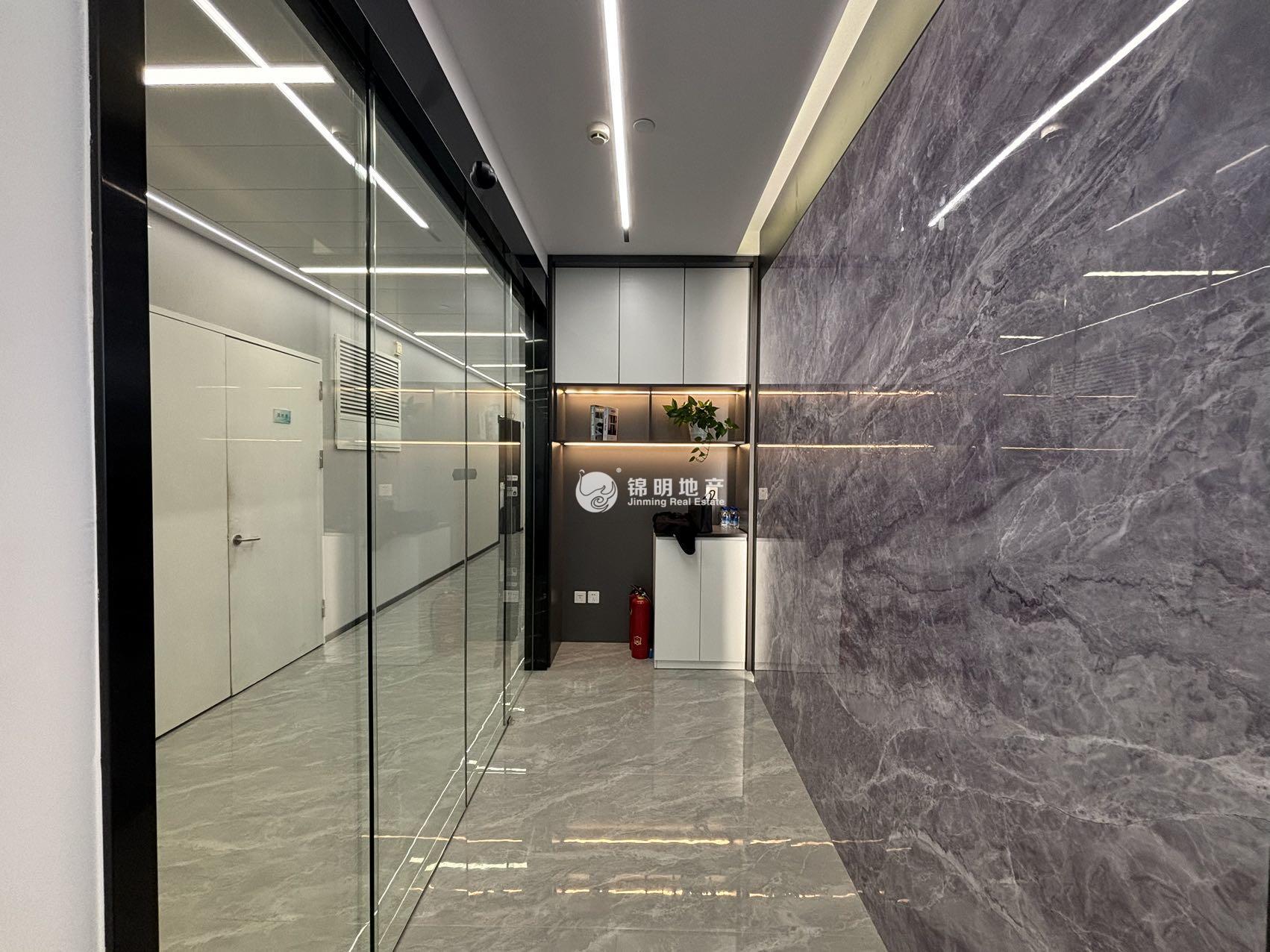 春秋国际大厦180平米写字楼出租