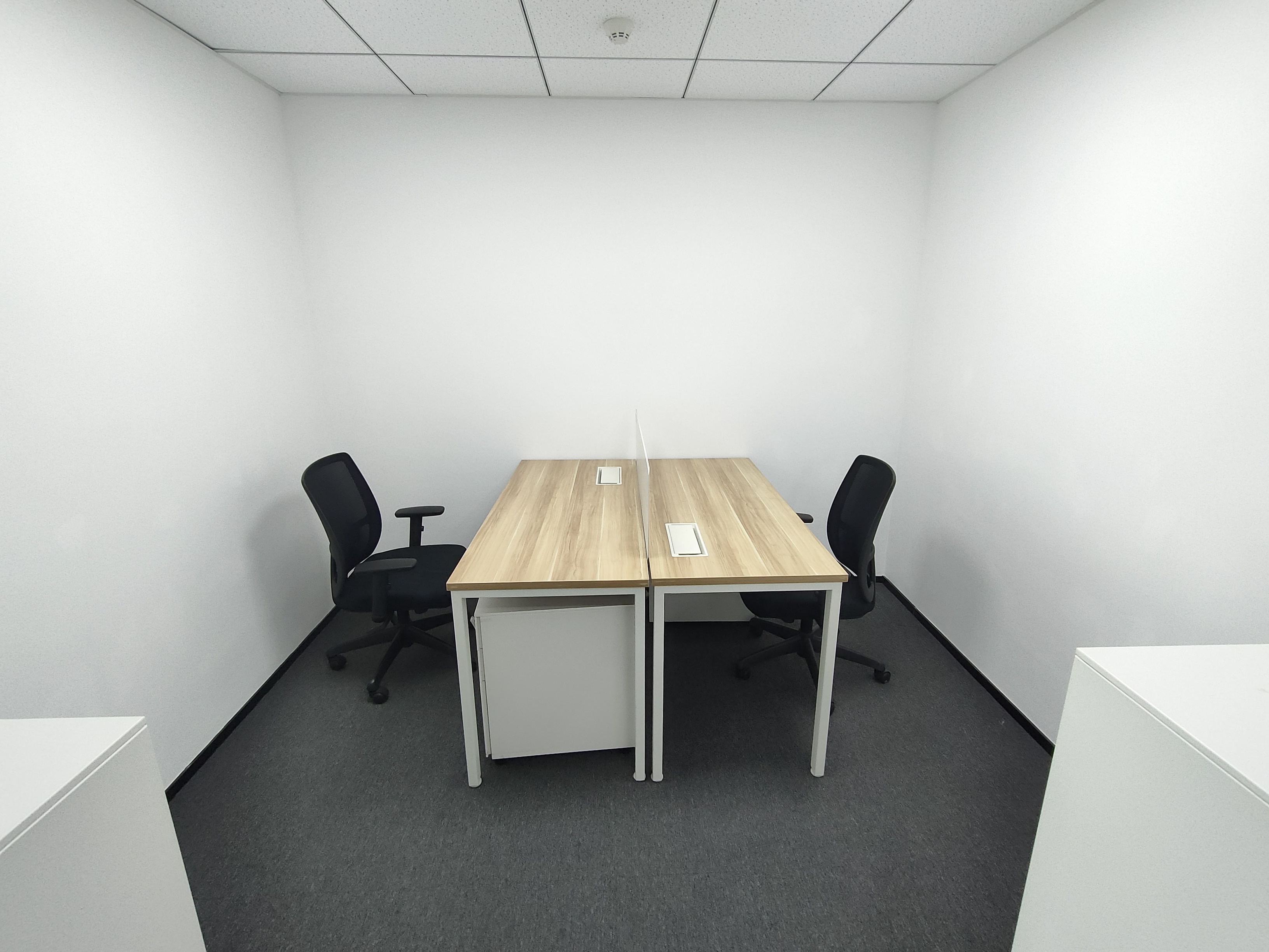 春秋国际大厦190平米写字楼出租