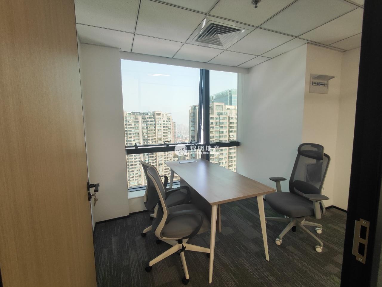 春秋国际大厦220平米写字楼出租