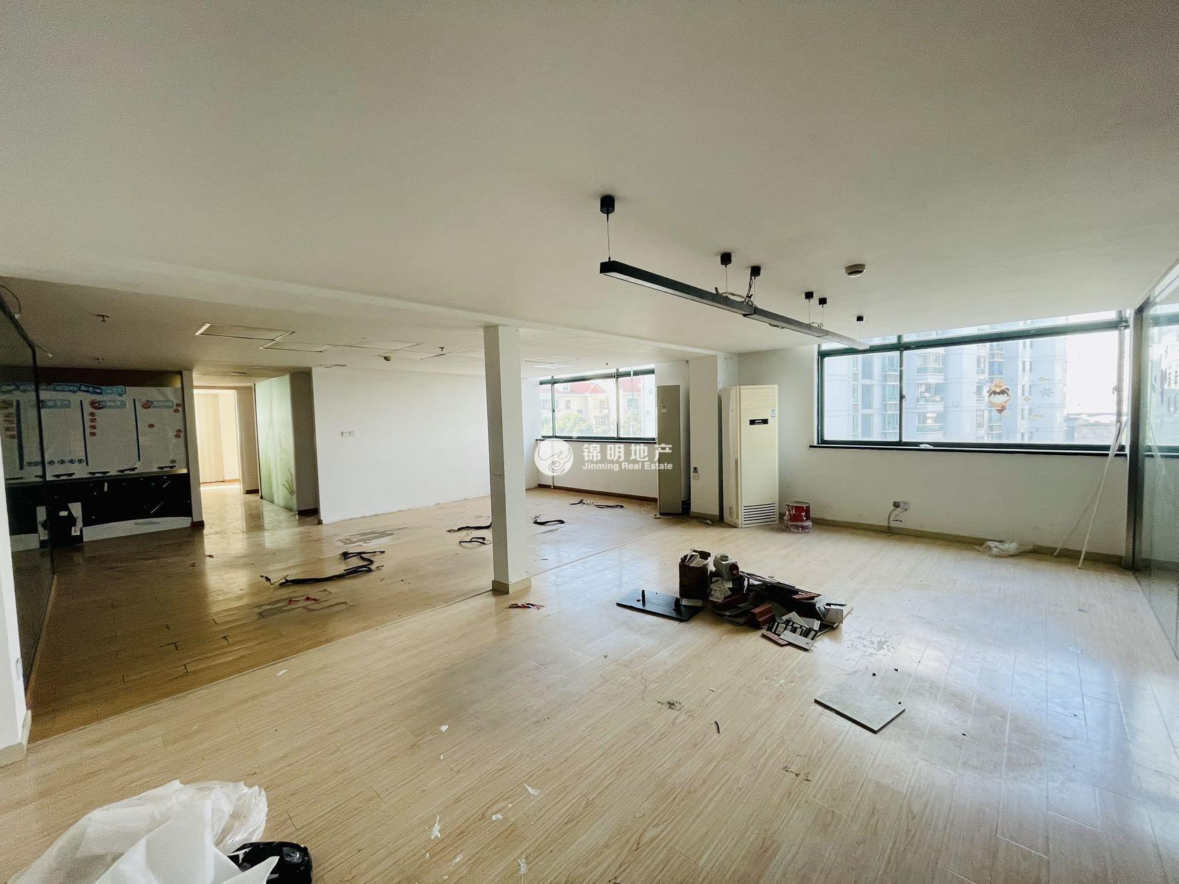 中山公园增泽世贸大厦270平米写字楼出租