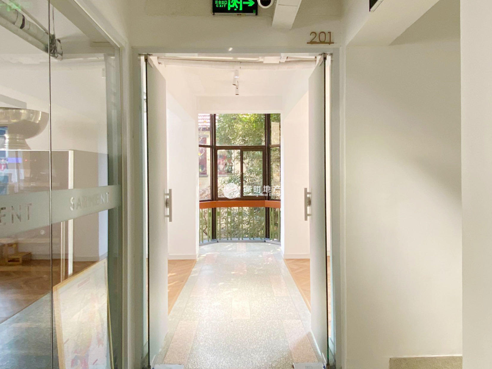 趣办瑞泰轩121平米写字楼出租