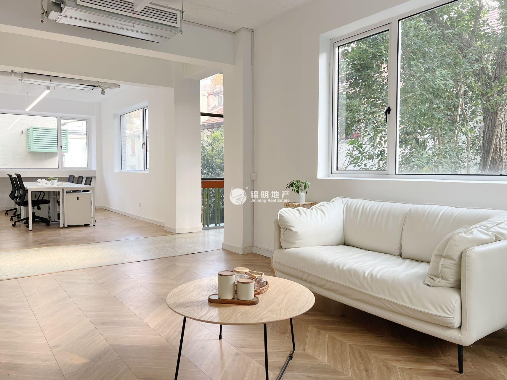 趣办瑞泰轩99平米写字楼出租